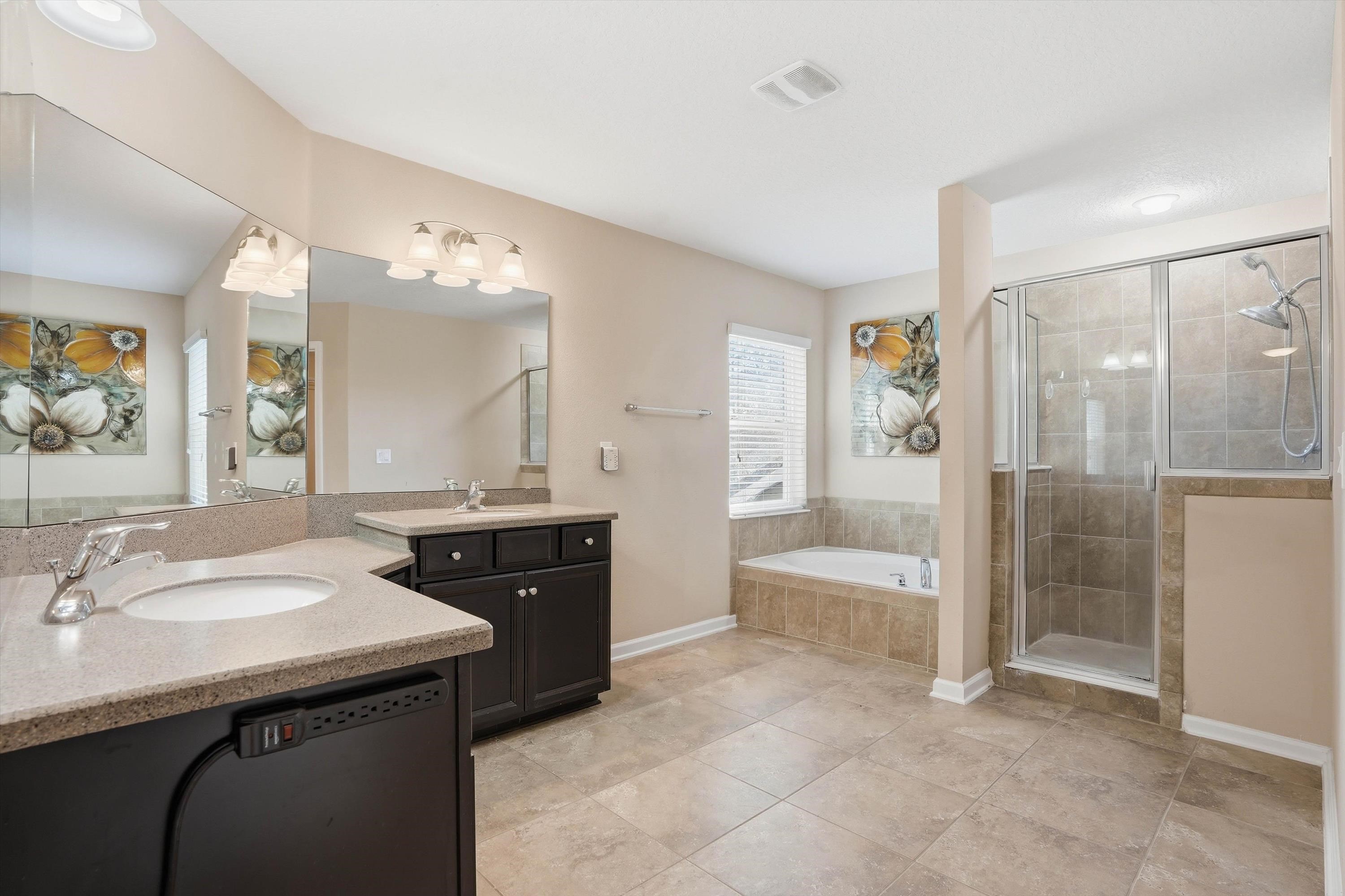 Image 24 of 39 For 5363 Cypress Links Blvd