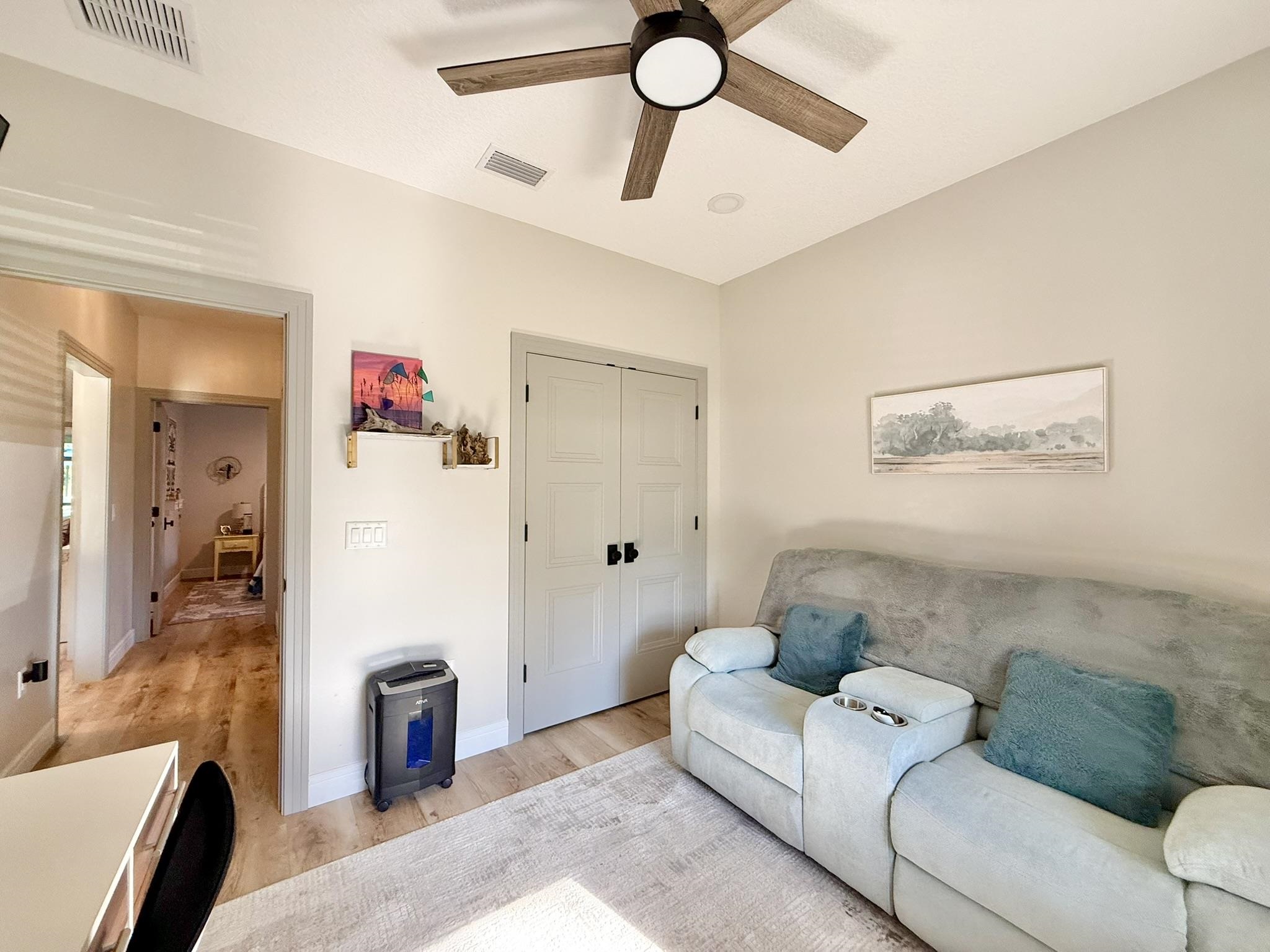 Image 36 of 75 For 146 Maple Tree Ln