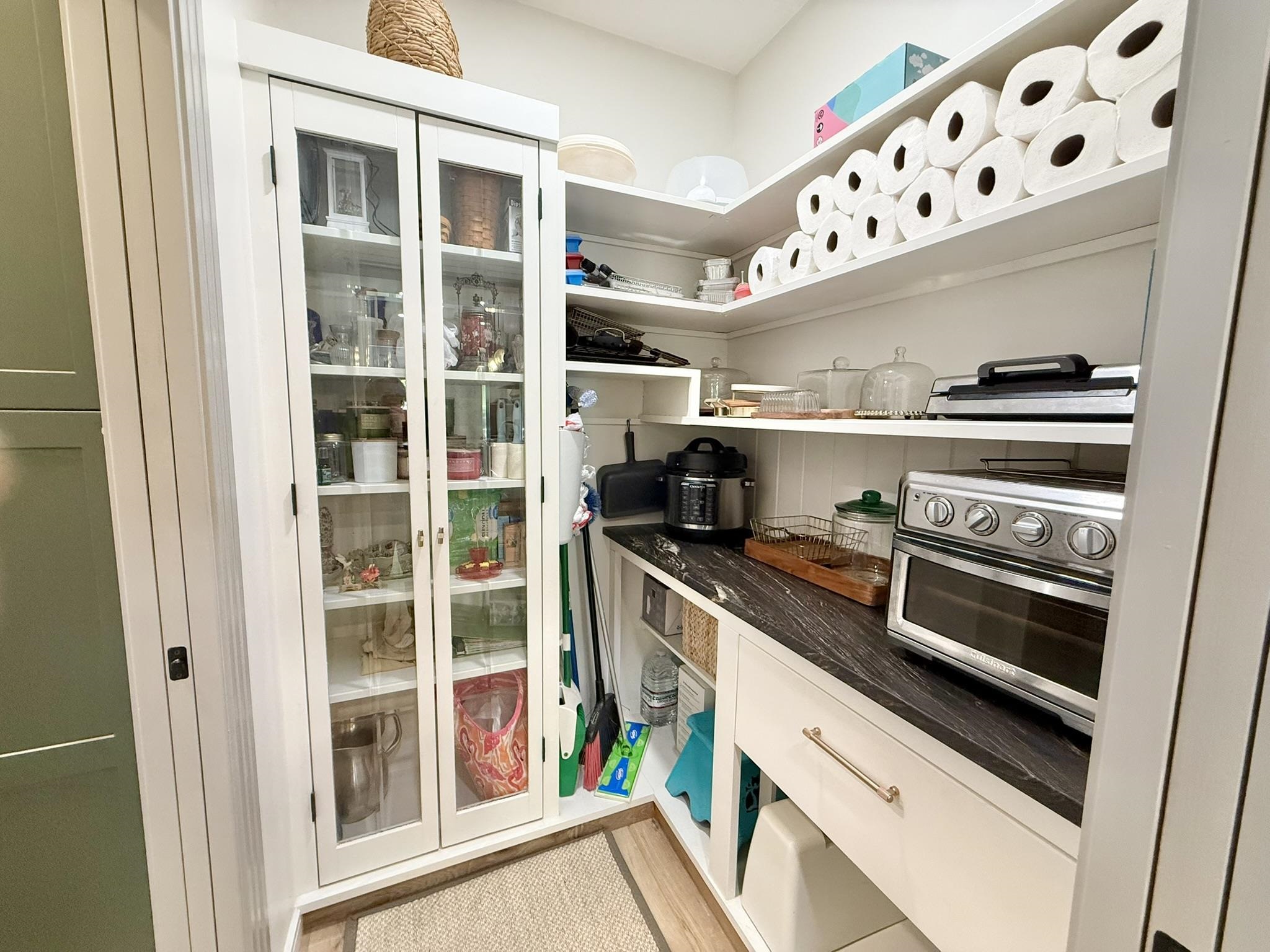 Image 42 of 75 For 146 Maple Tree Ln