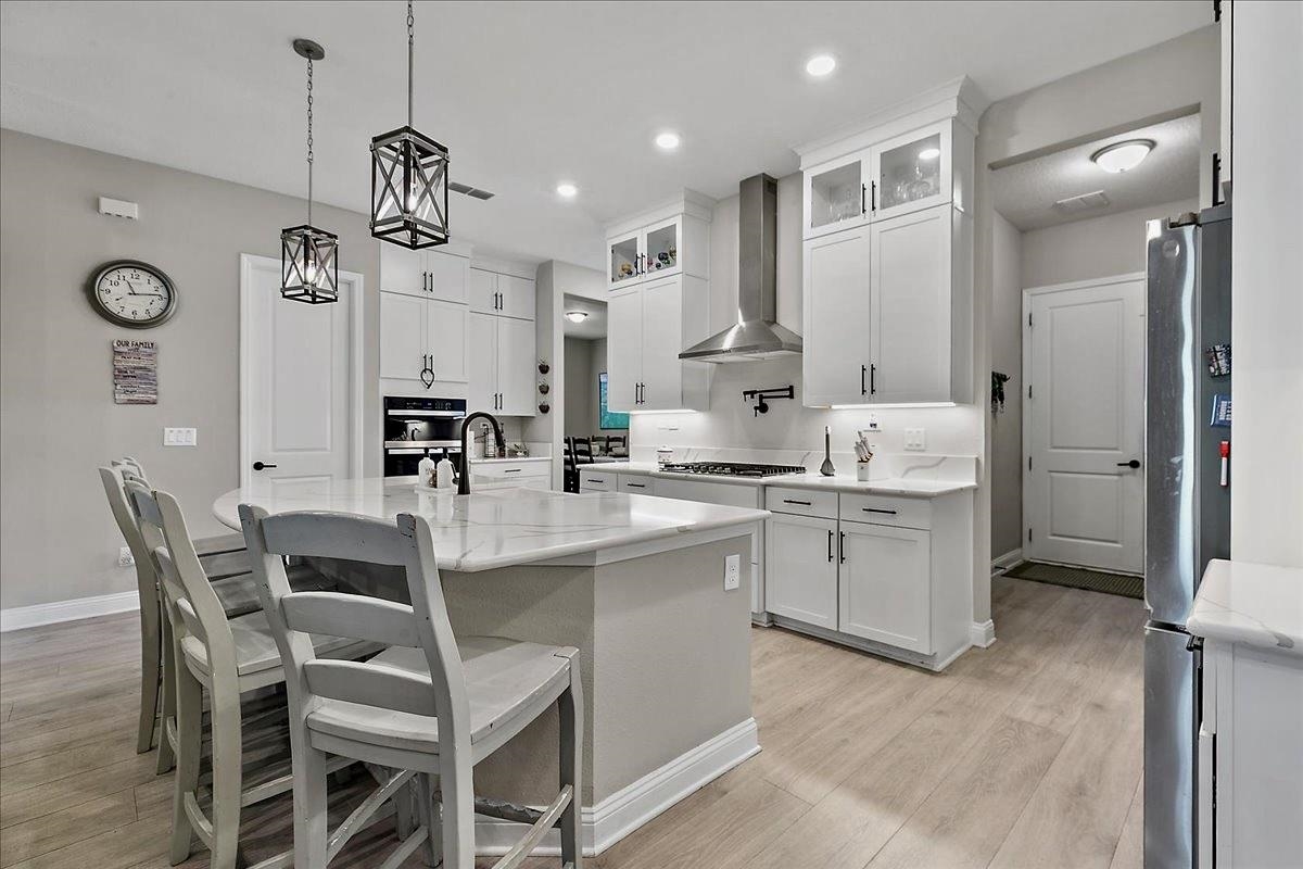 Image 12 of 40 For 196 Holly Landing Way