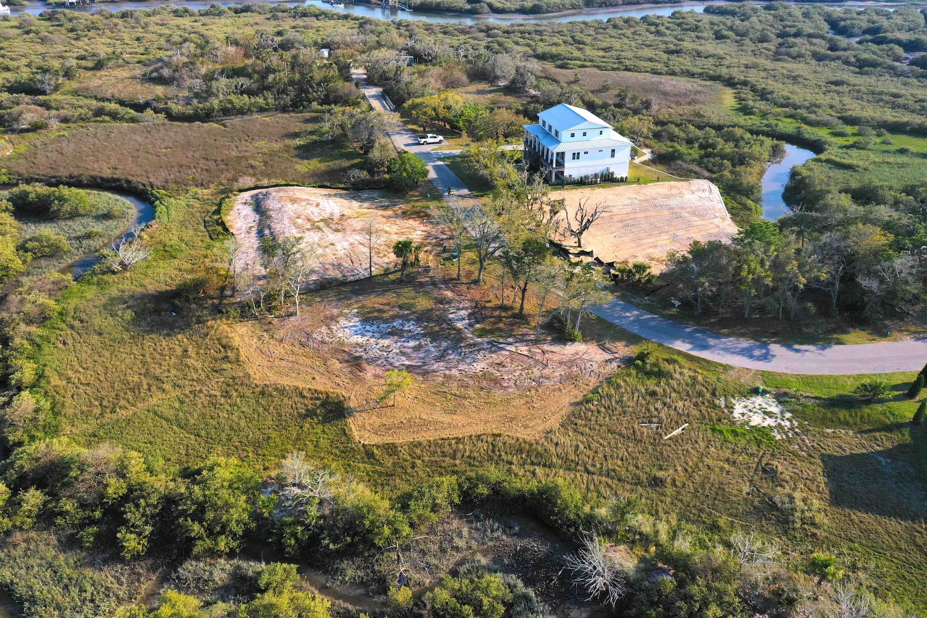 Image 18 of 28 For 223 Pelican Reef Dr