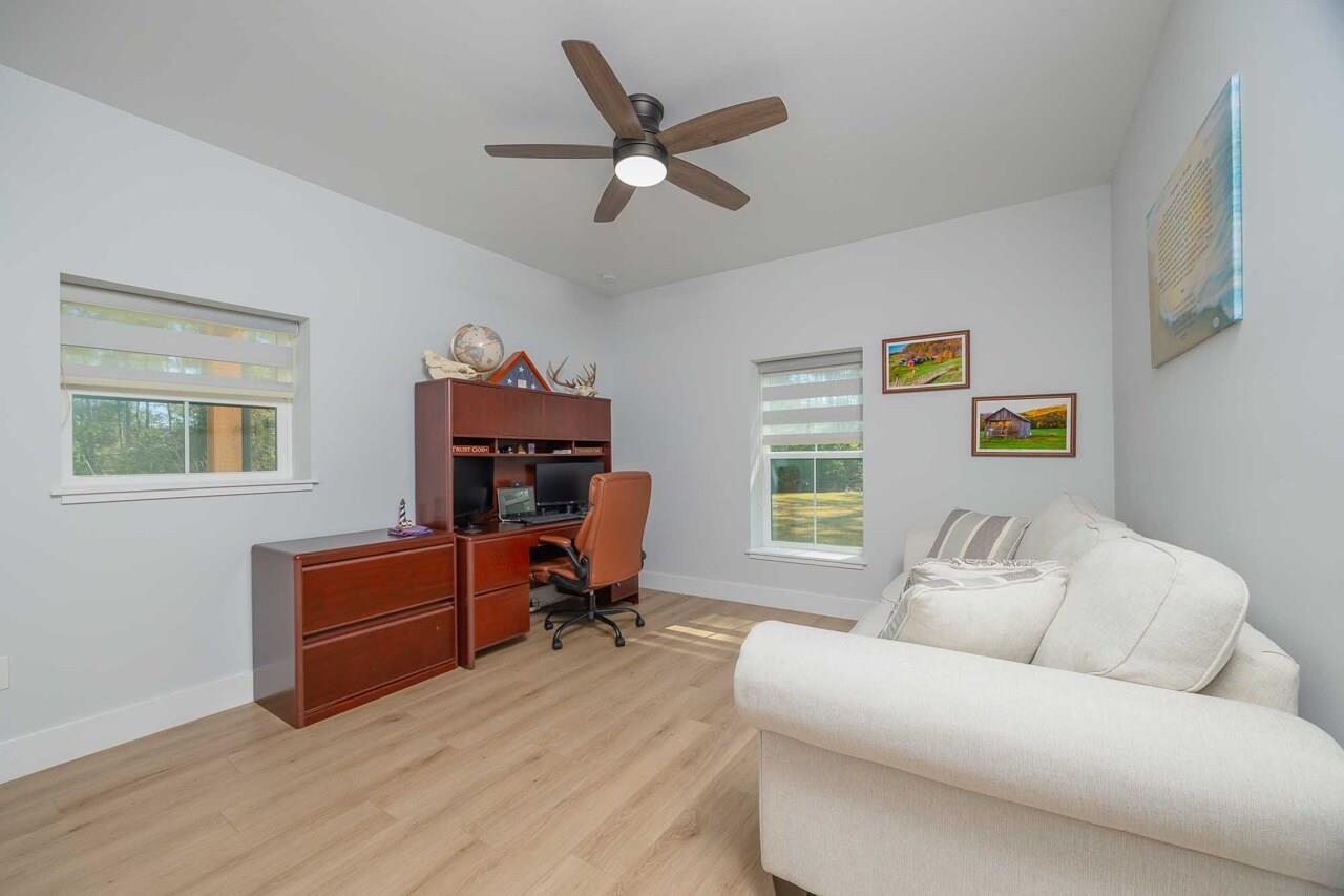 Image 53 of 79 For 1851 Isherwood Ter