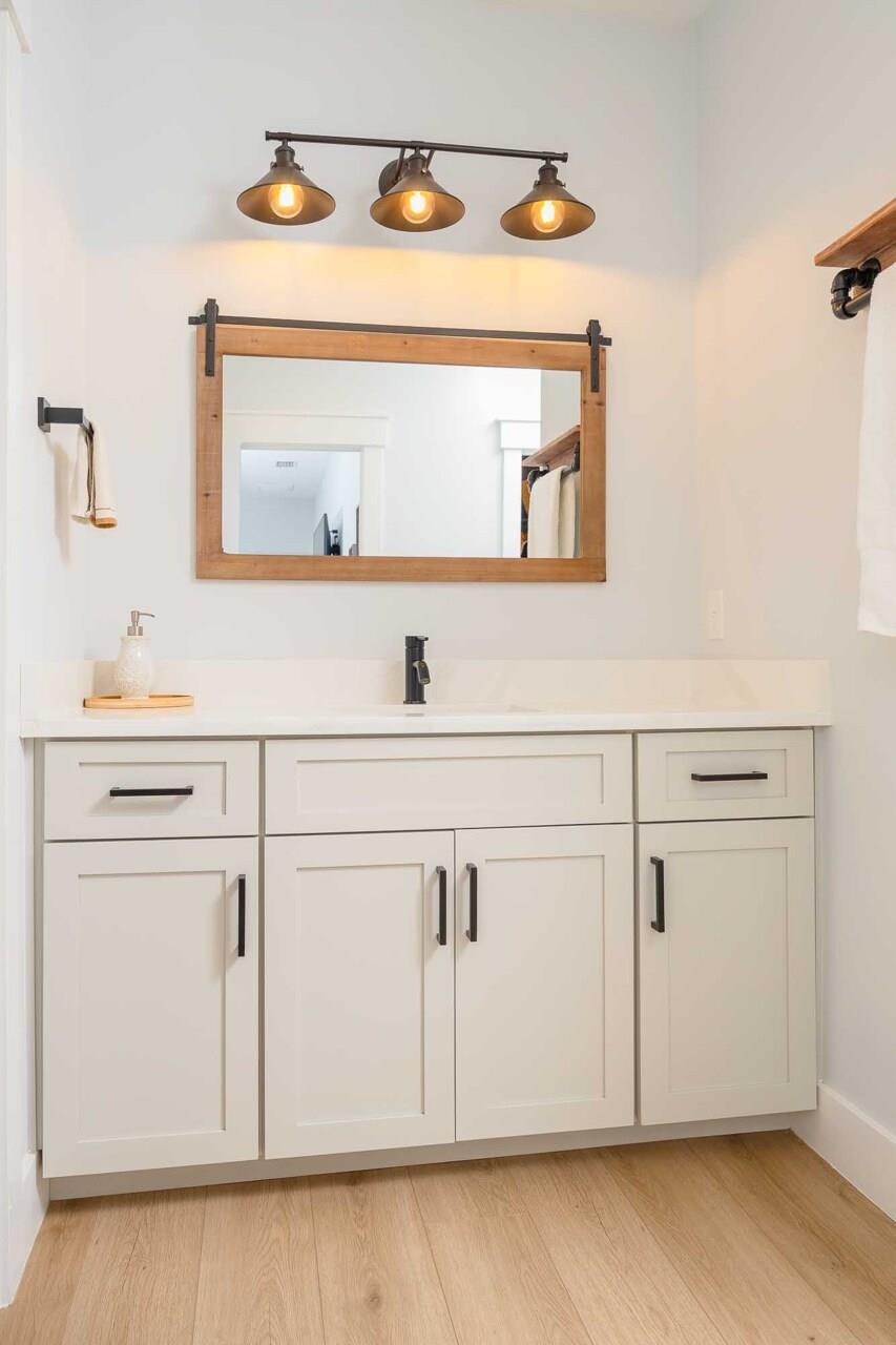 Image 57 of 79 For 1851 Isherwood Ter