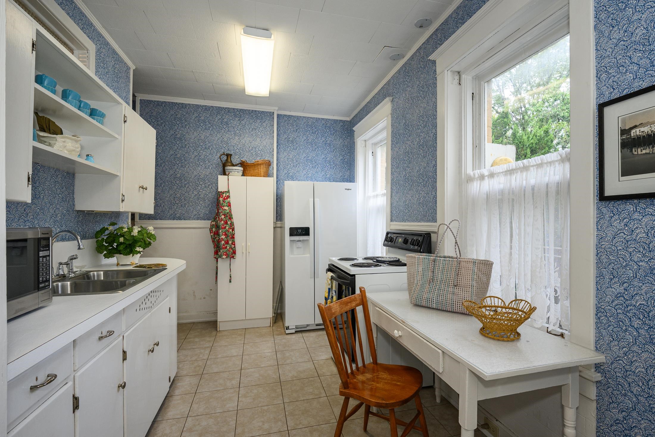 Image 25 of 99 For 24 Saragossa St