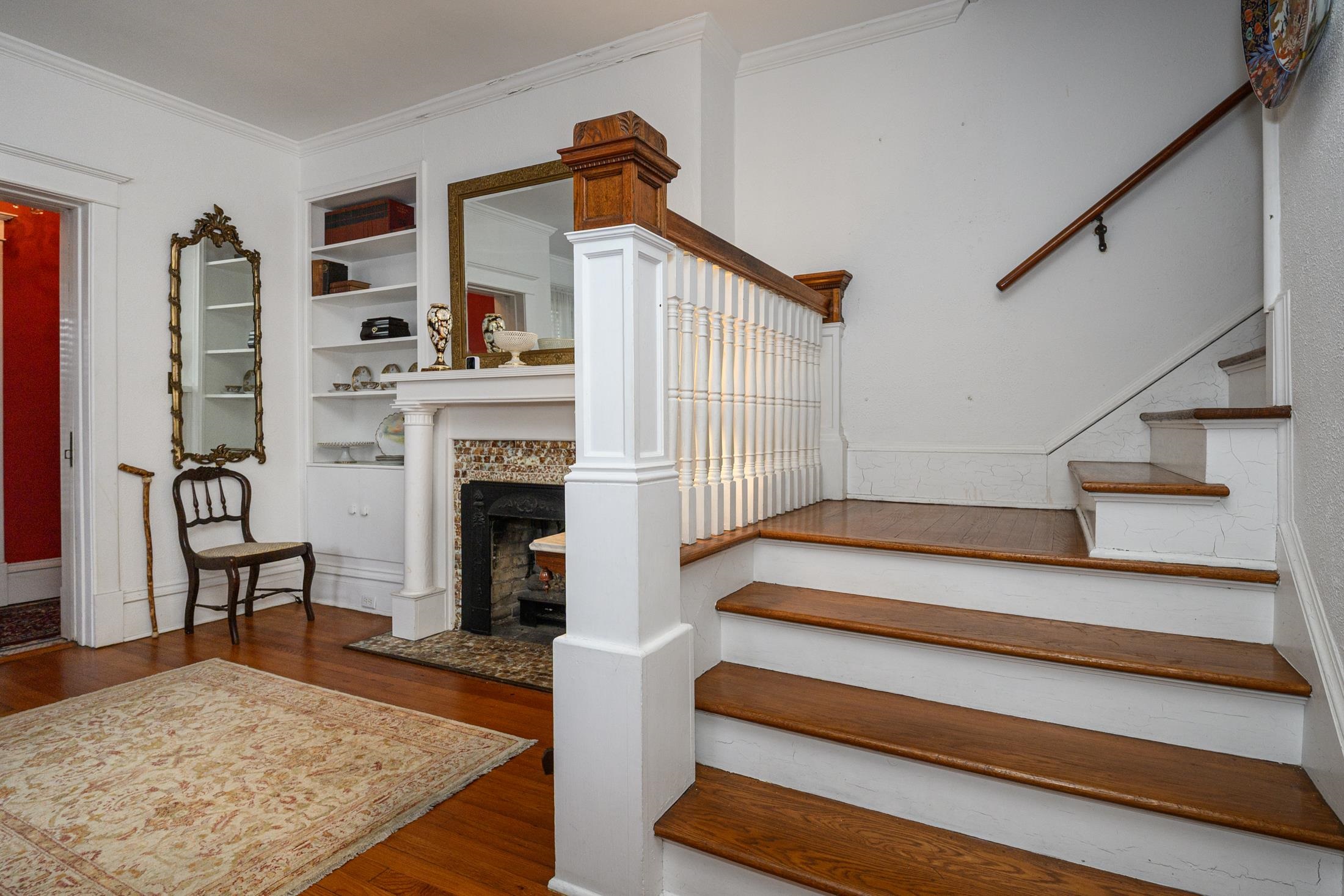 Image 31 of 99 For 24 Saragossa St