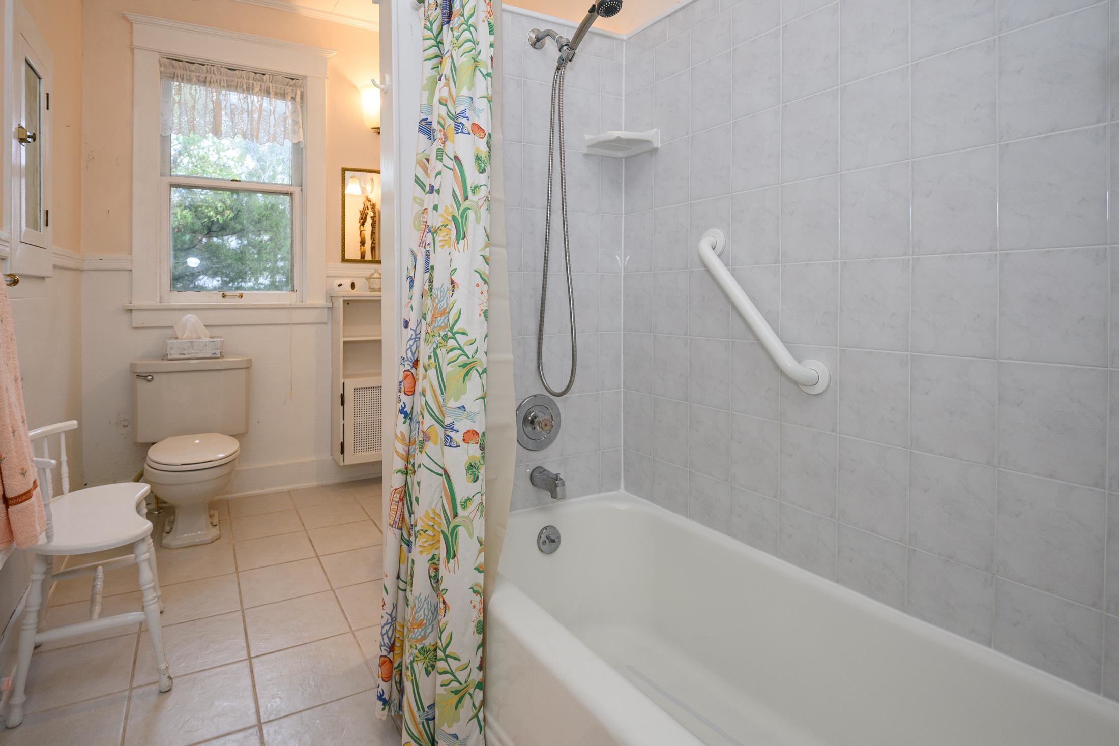 Image 39 of 99 For 24 Saragossa St