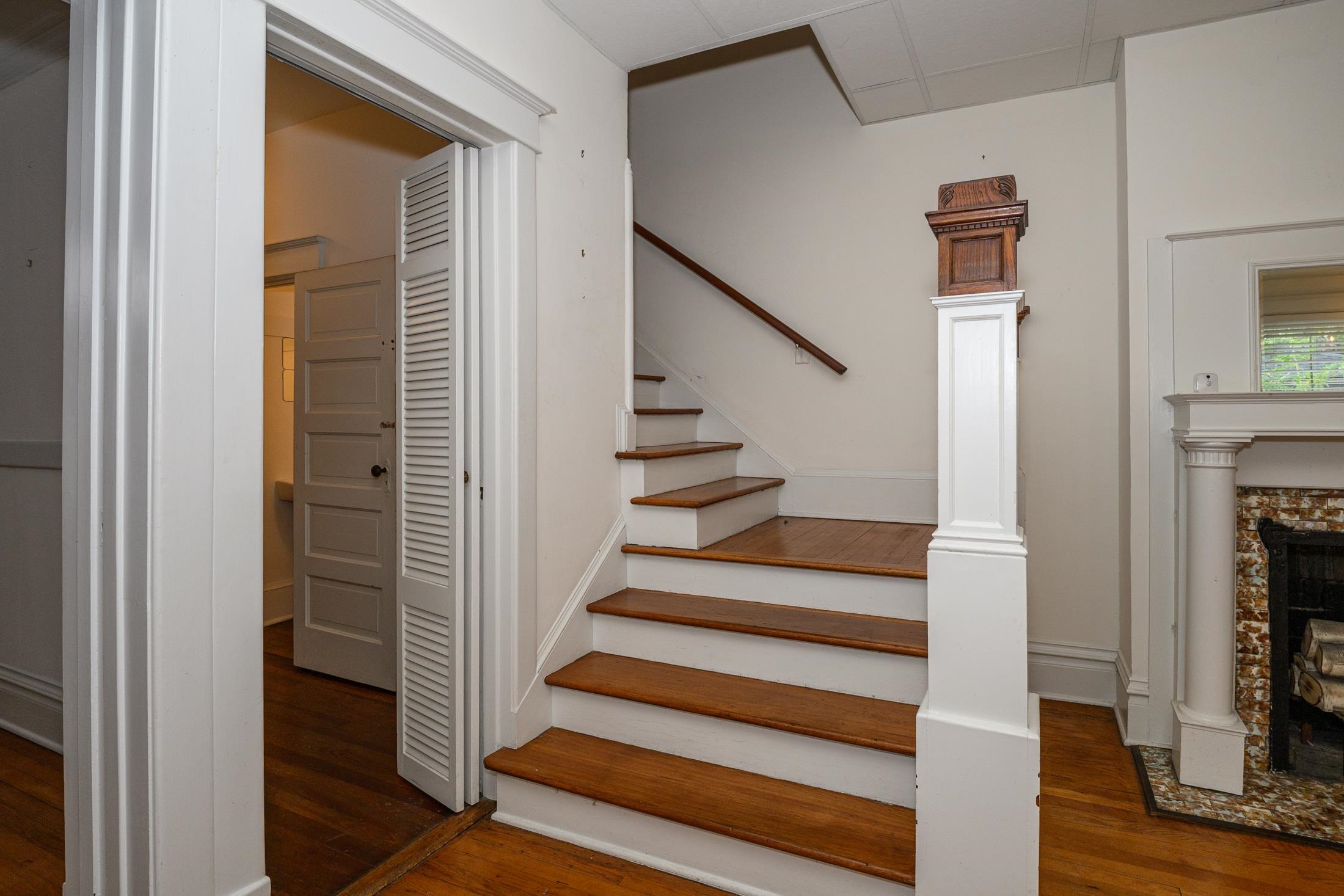 Image 61 of 99 For 24 Saragossa St