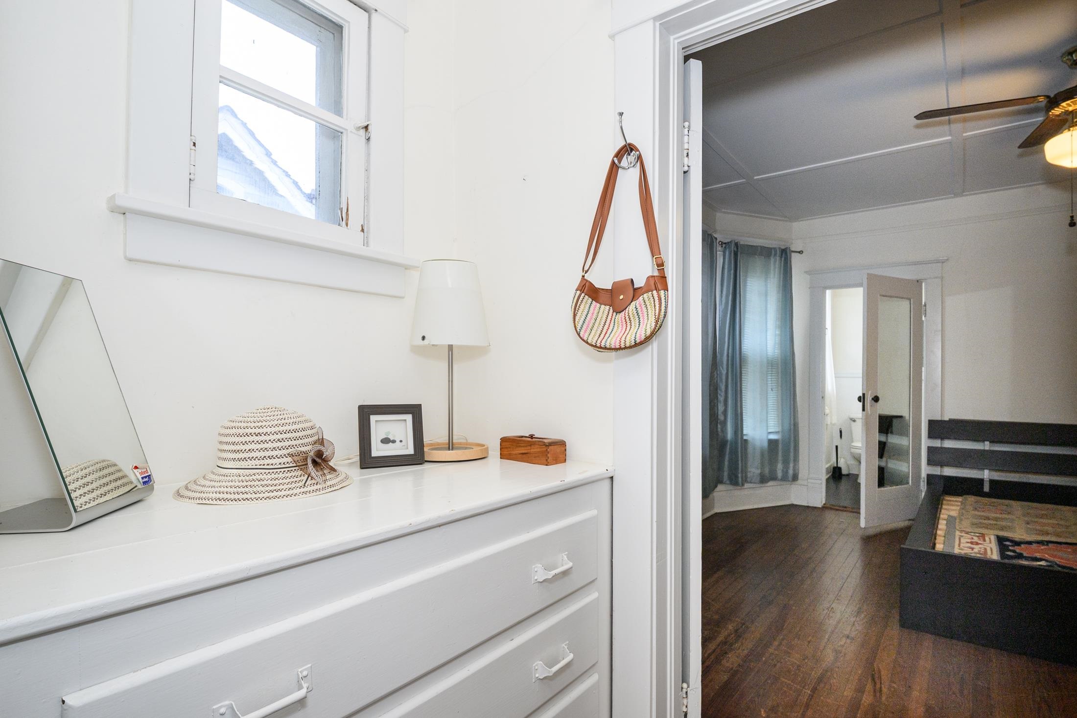 Image 67 of 99 For 24 Saragossa St