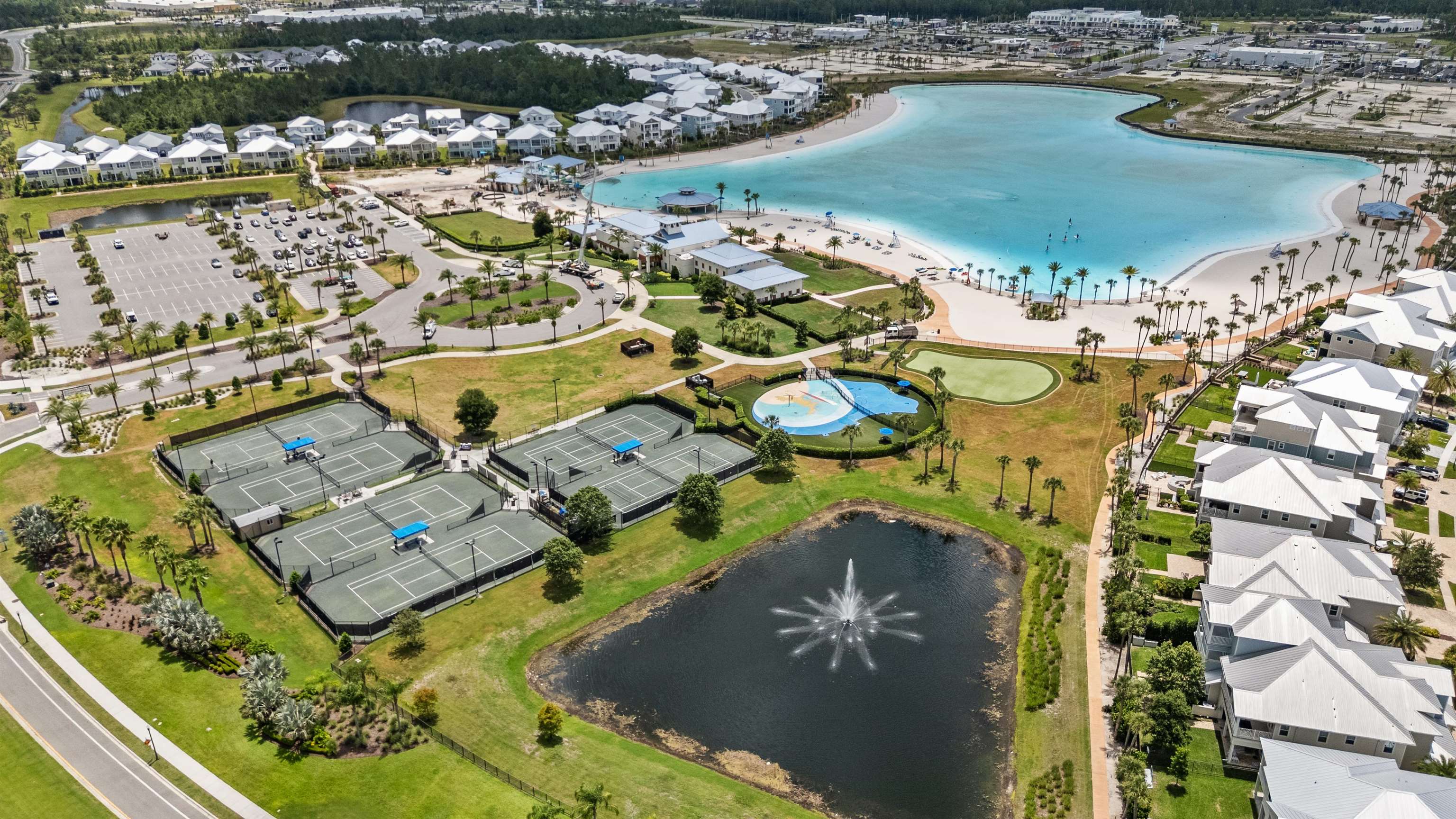 Image 12 of 27 For 457 Marquesa Cir