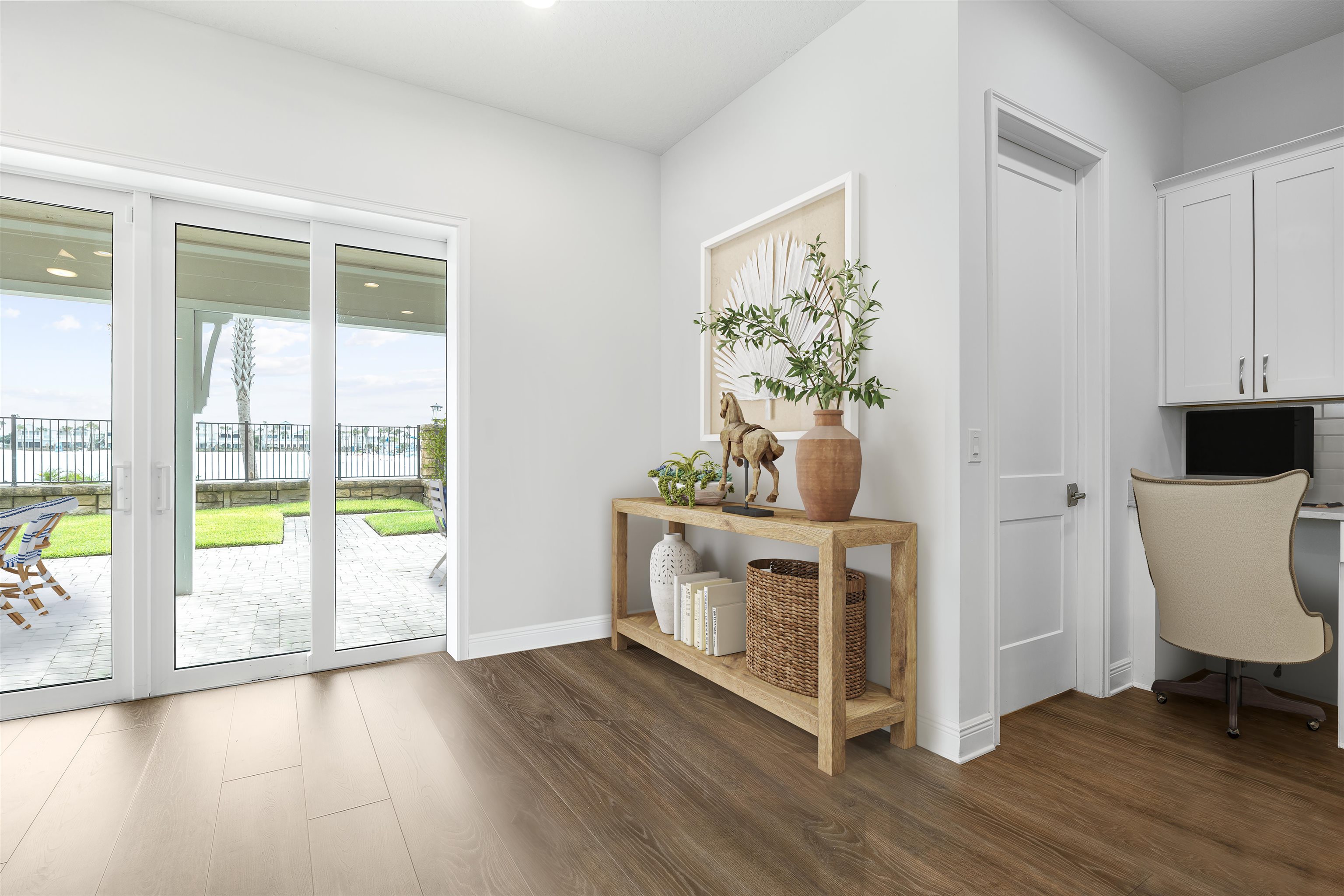 Image 15 of 27 For 457 Marquesa Cir