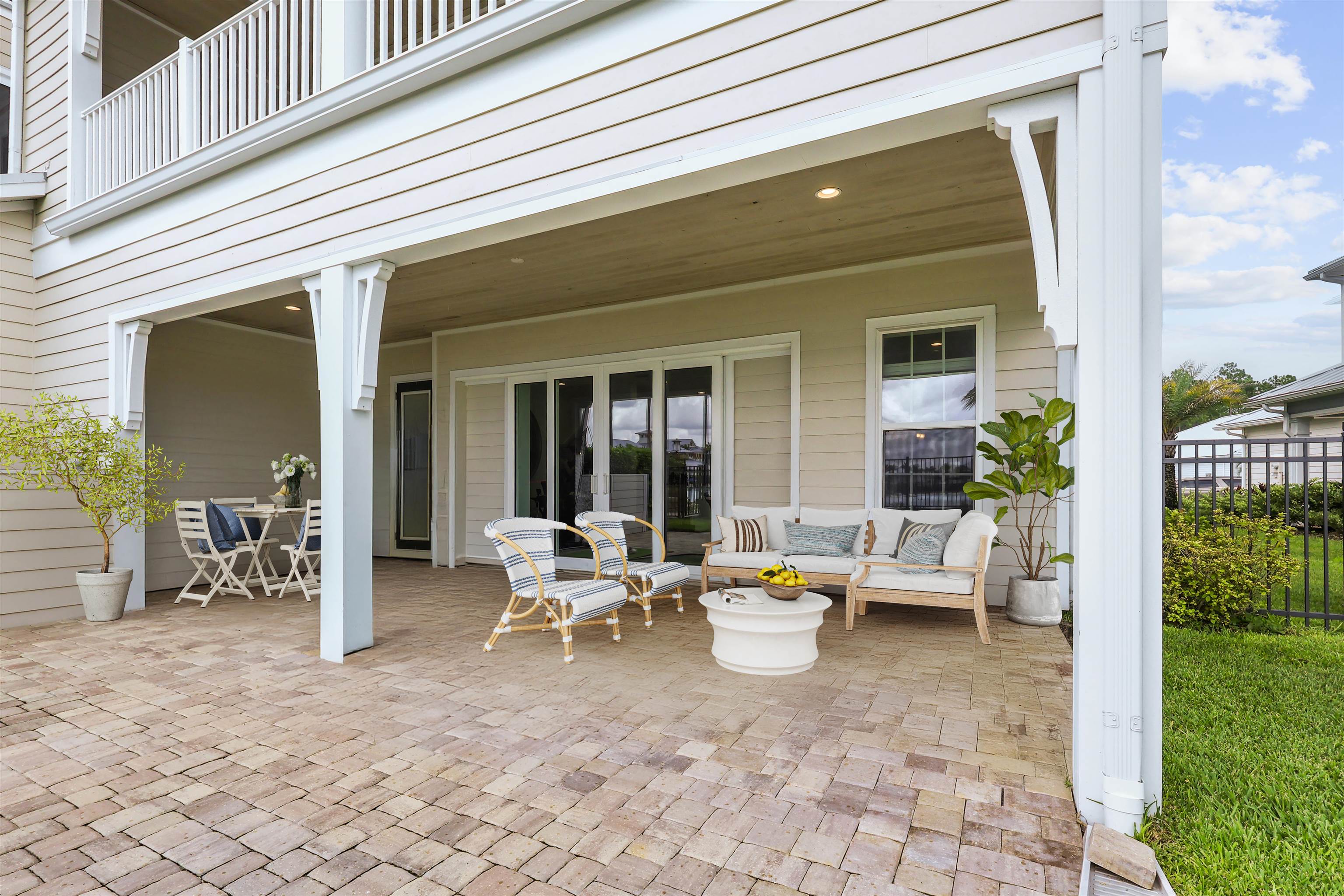 Image 7 of 27 For 457 Marquesa Cir