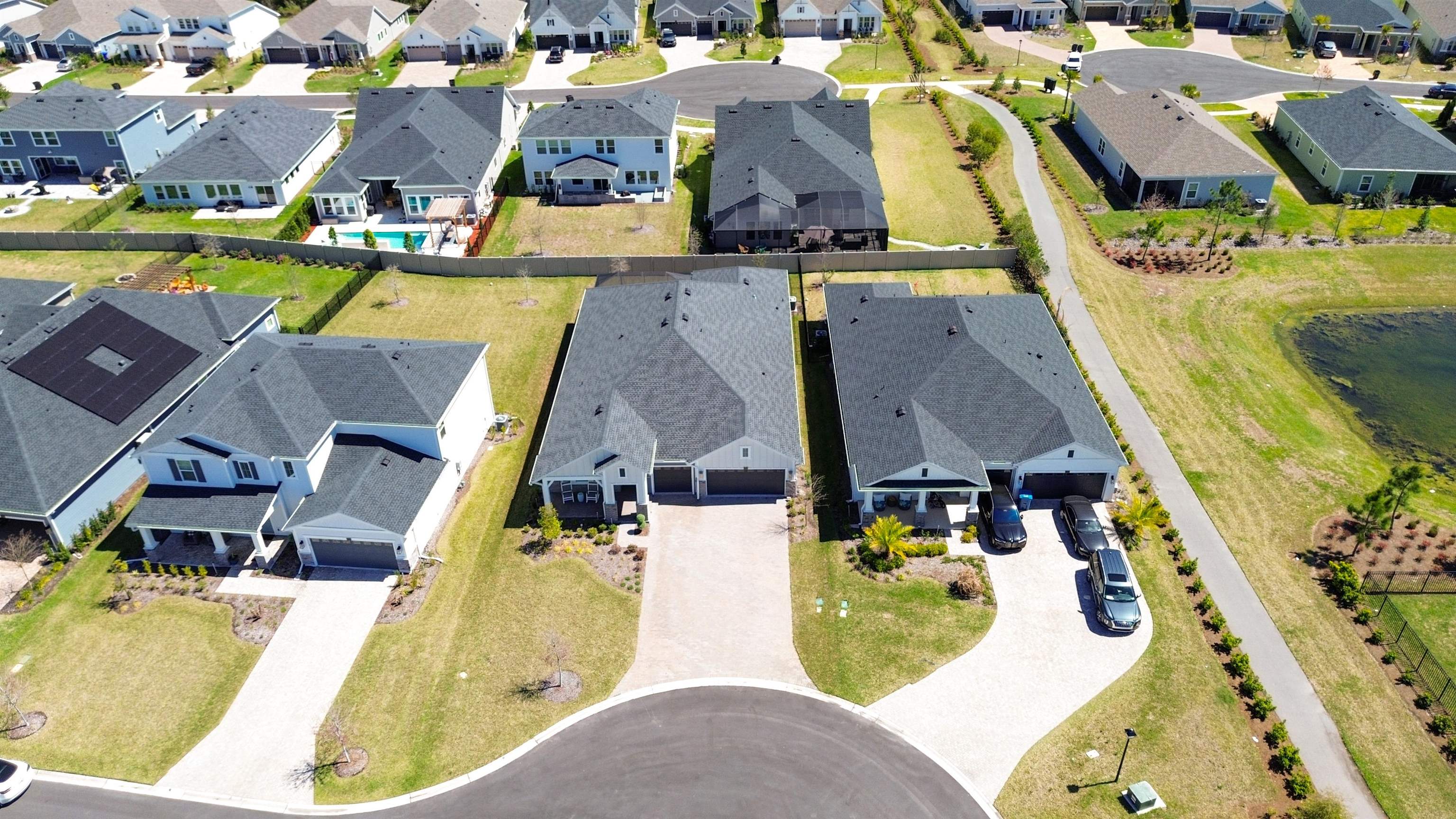 Image 61 of 91 For 119 Victory Ct