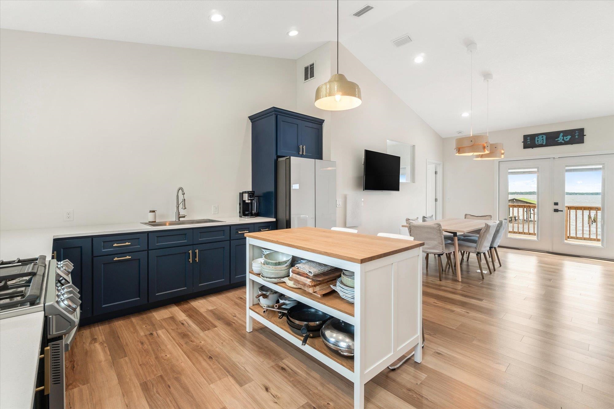 Image 11 of 57 For 1365 County Road 13 S