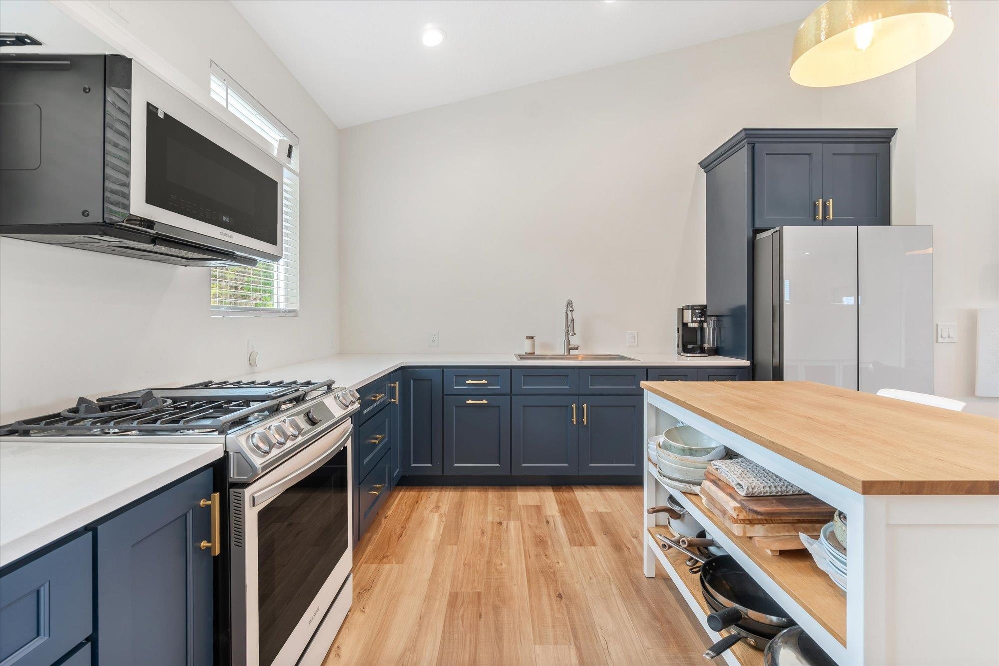 Image 12 of 57 For 1365 County Road 13 S