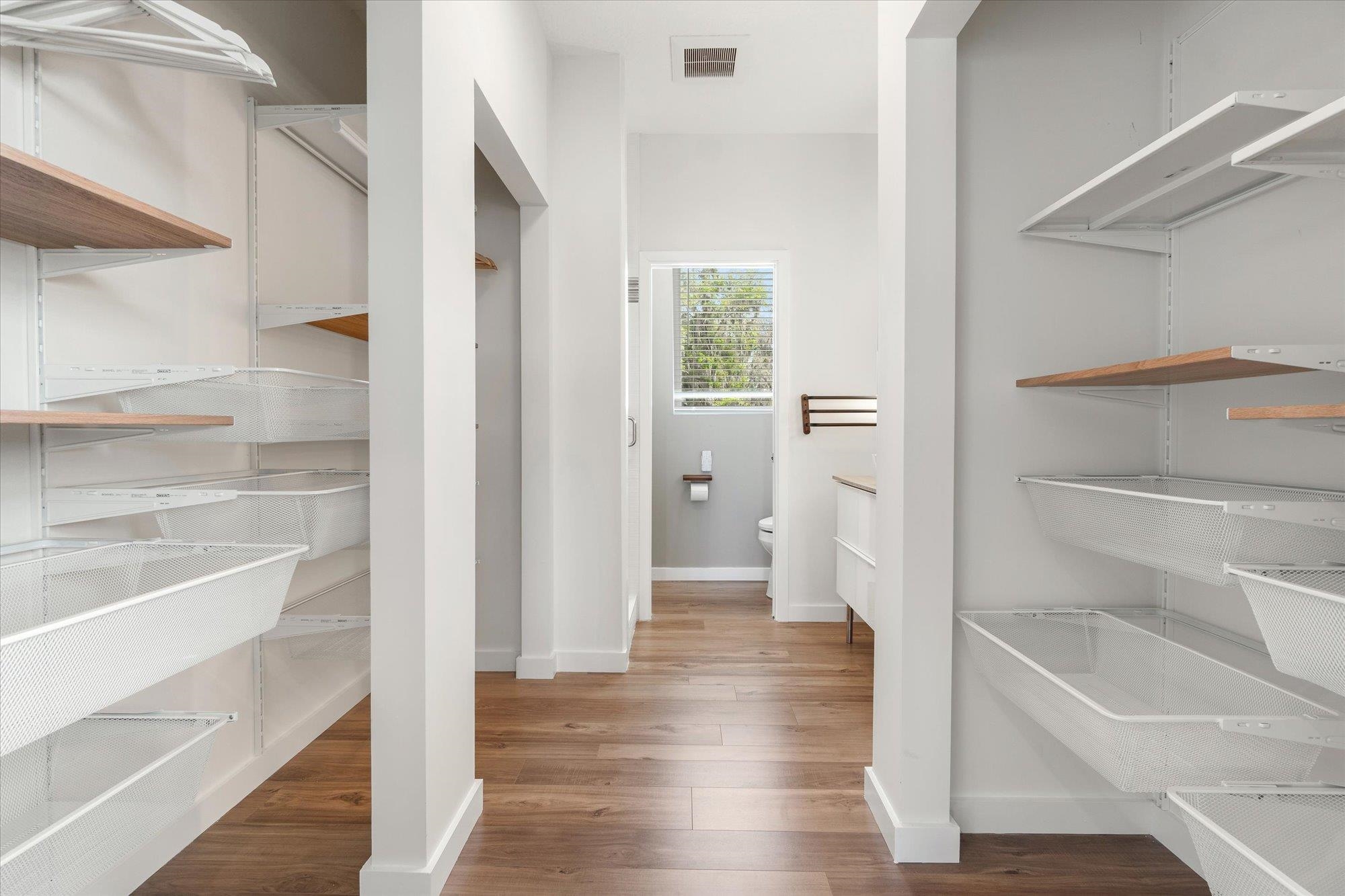 Image 28 of 57 For 1365 County Road 13 S