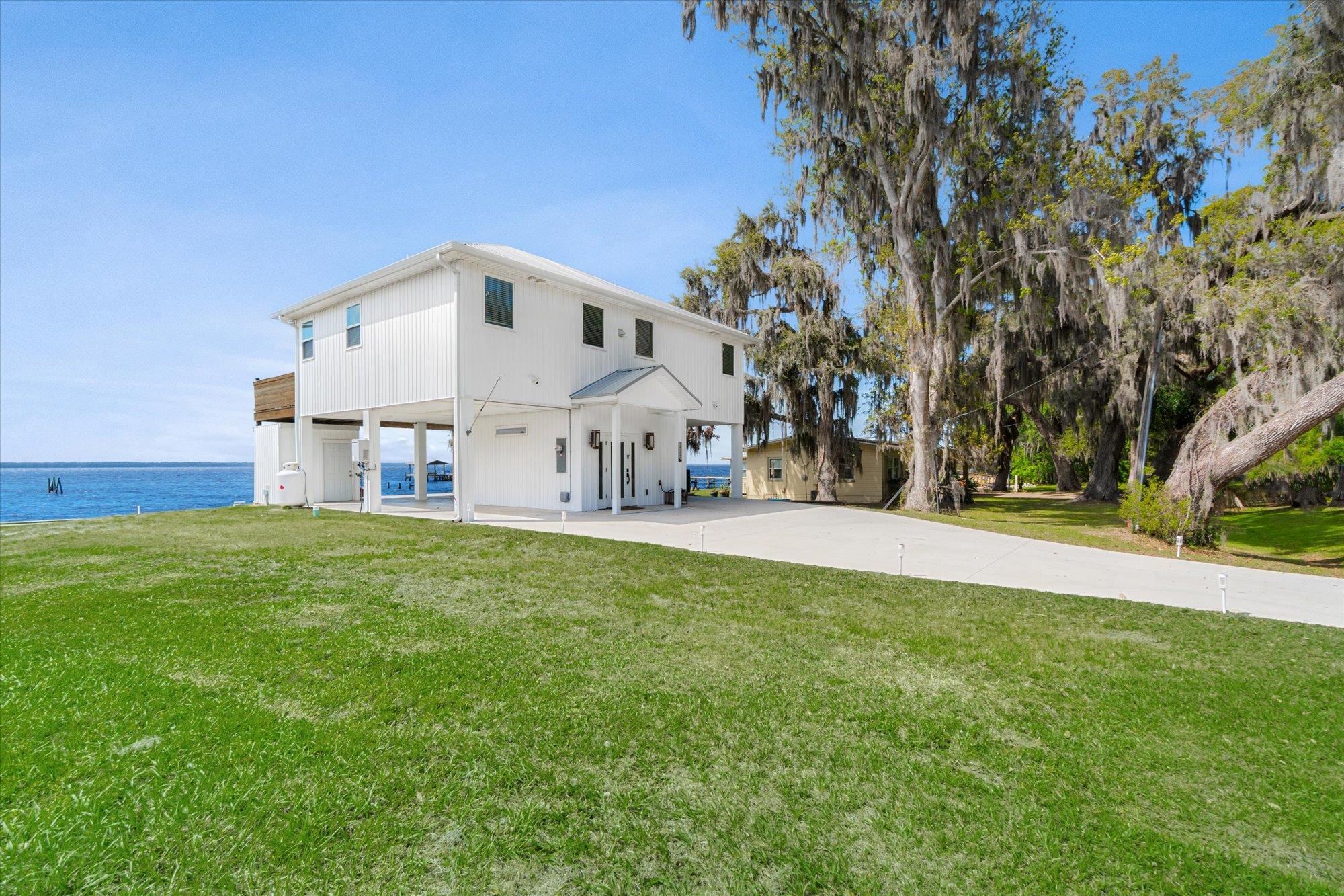 Image 42 of 57 For 1365 County Road 13 S