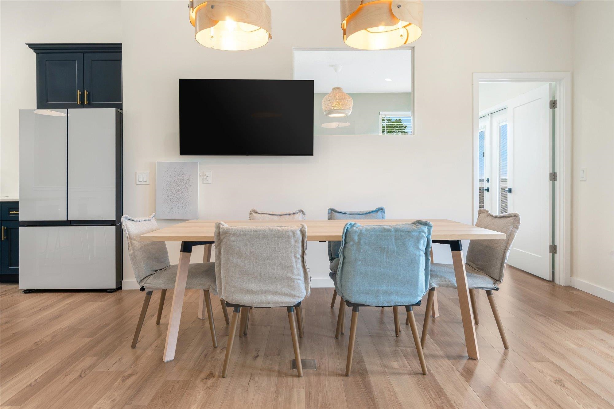 Image 9 of 57 For 1365 County Road 13 S