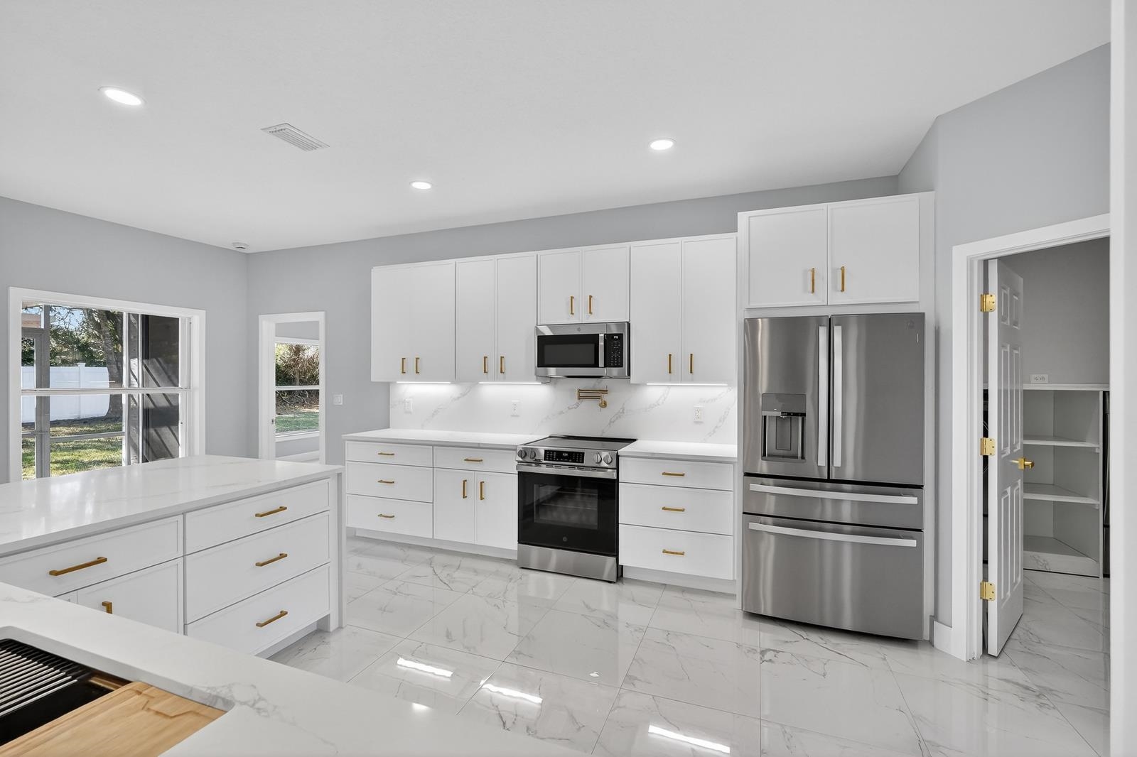 Image 10 of 58 For 8 Barkley Lane