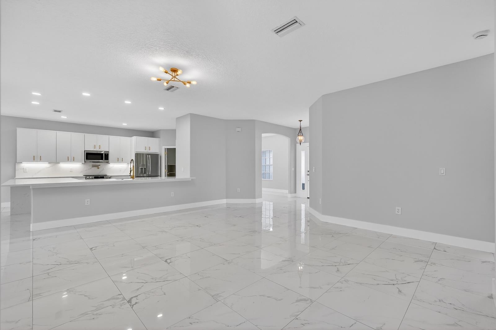 Image 7 of 58 For 8 Barkley Lane