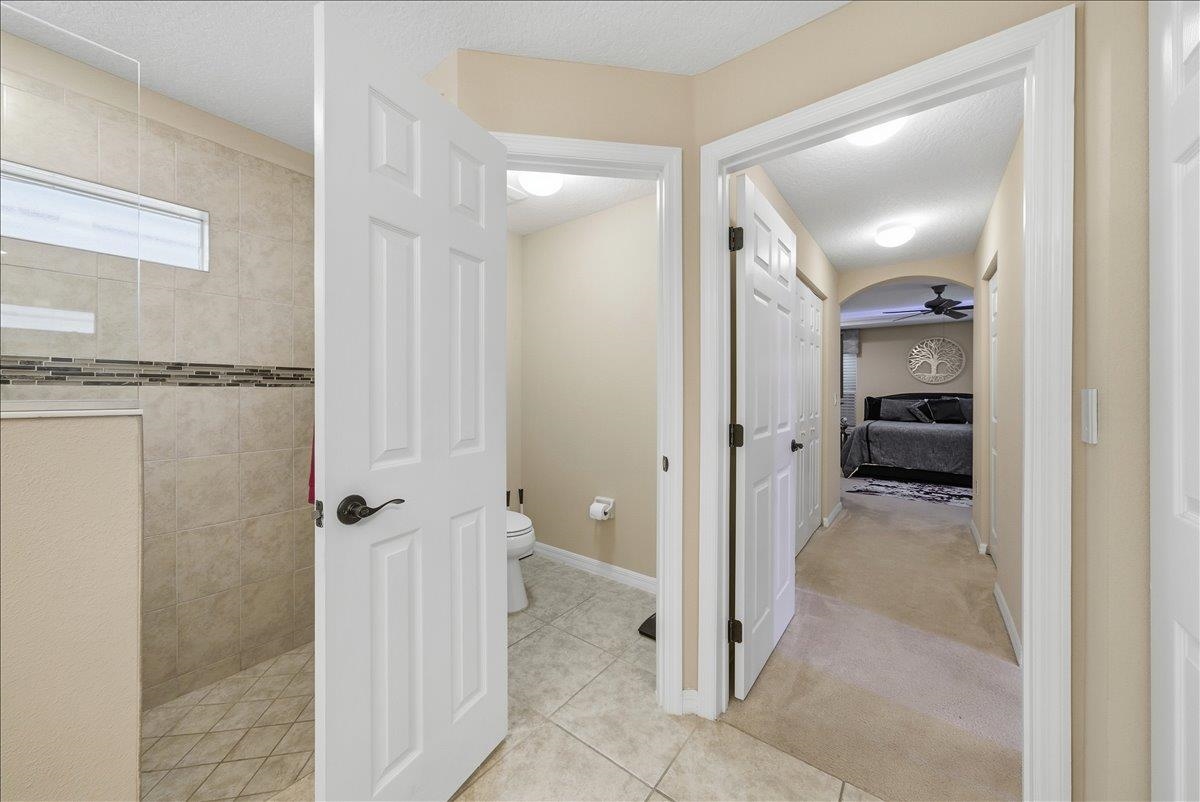 Image 22 of 45 For 8 Point Of Woods Drive