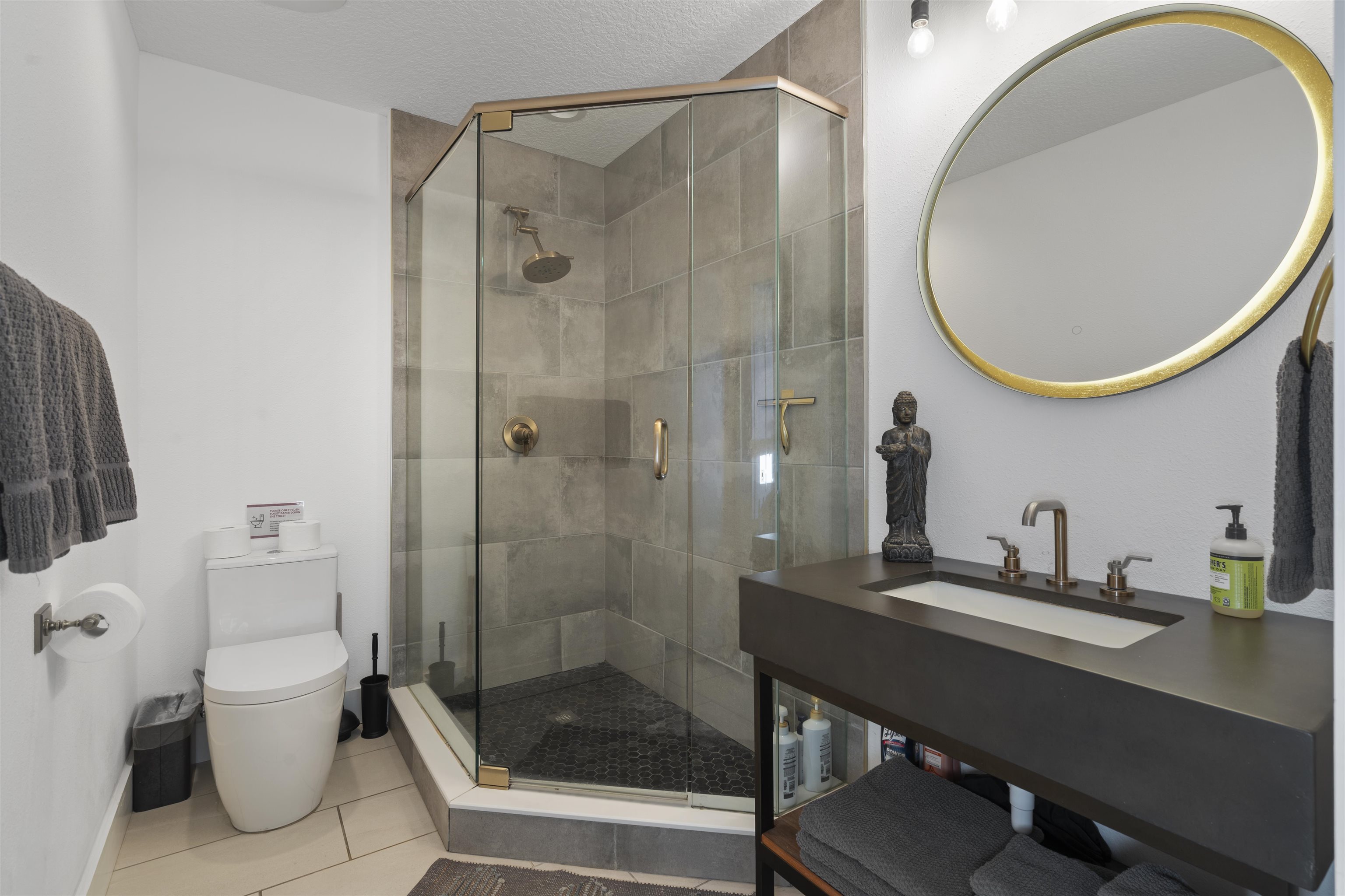 Image 27 of 68 For 5730 Rudolph Ave