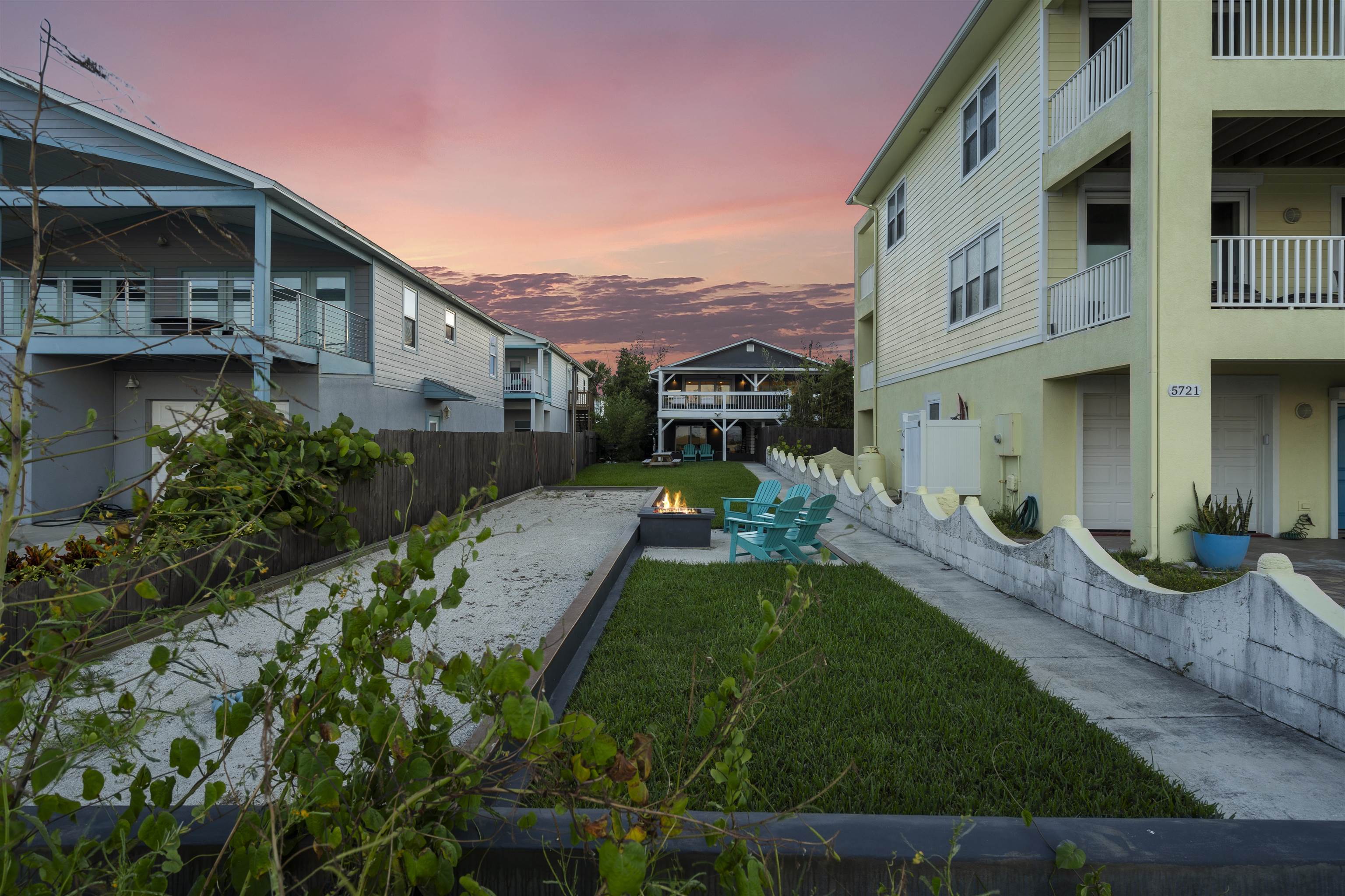 Image 34 of 68 For 5730 Rudolph Ave