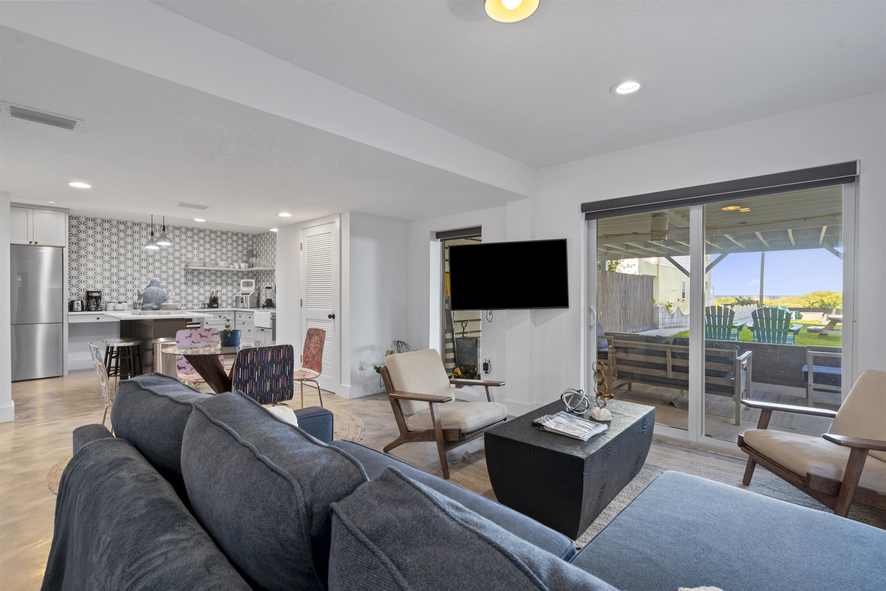 Image 38 of 68 For 5730 Rudolph Ave