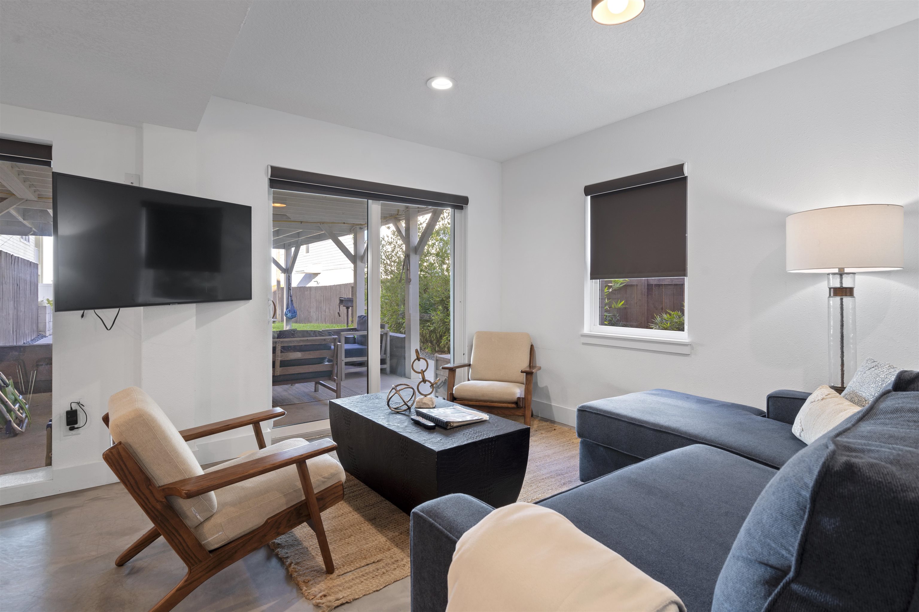 Image 39 of 68 For 5730 Rudolph Ave