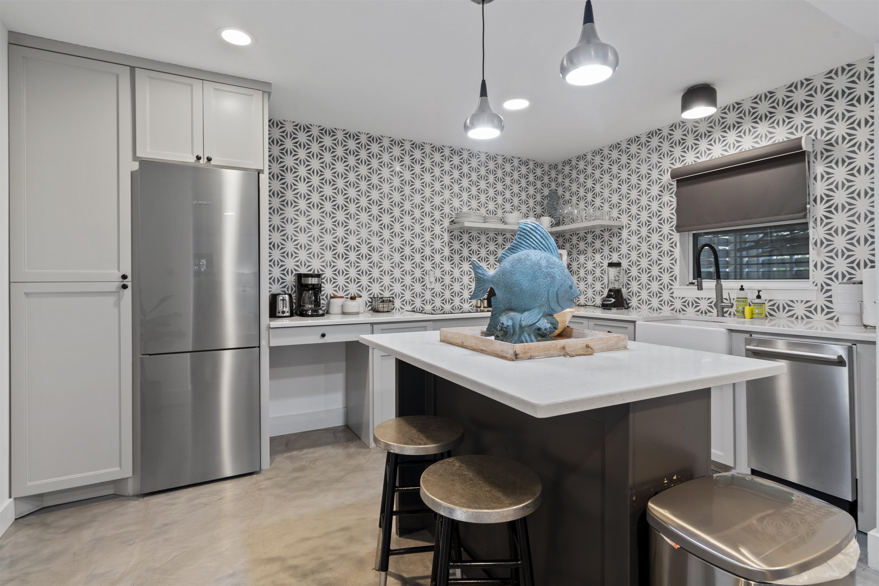 Image 42 of 68 For 5730 Rudolph Ave