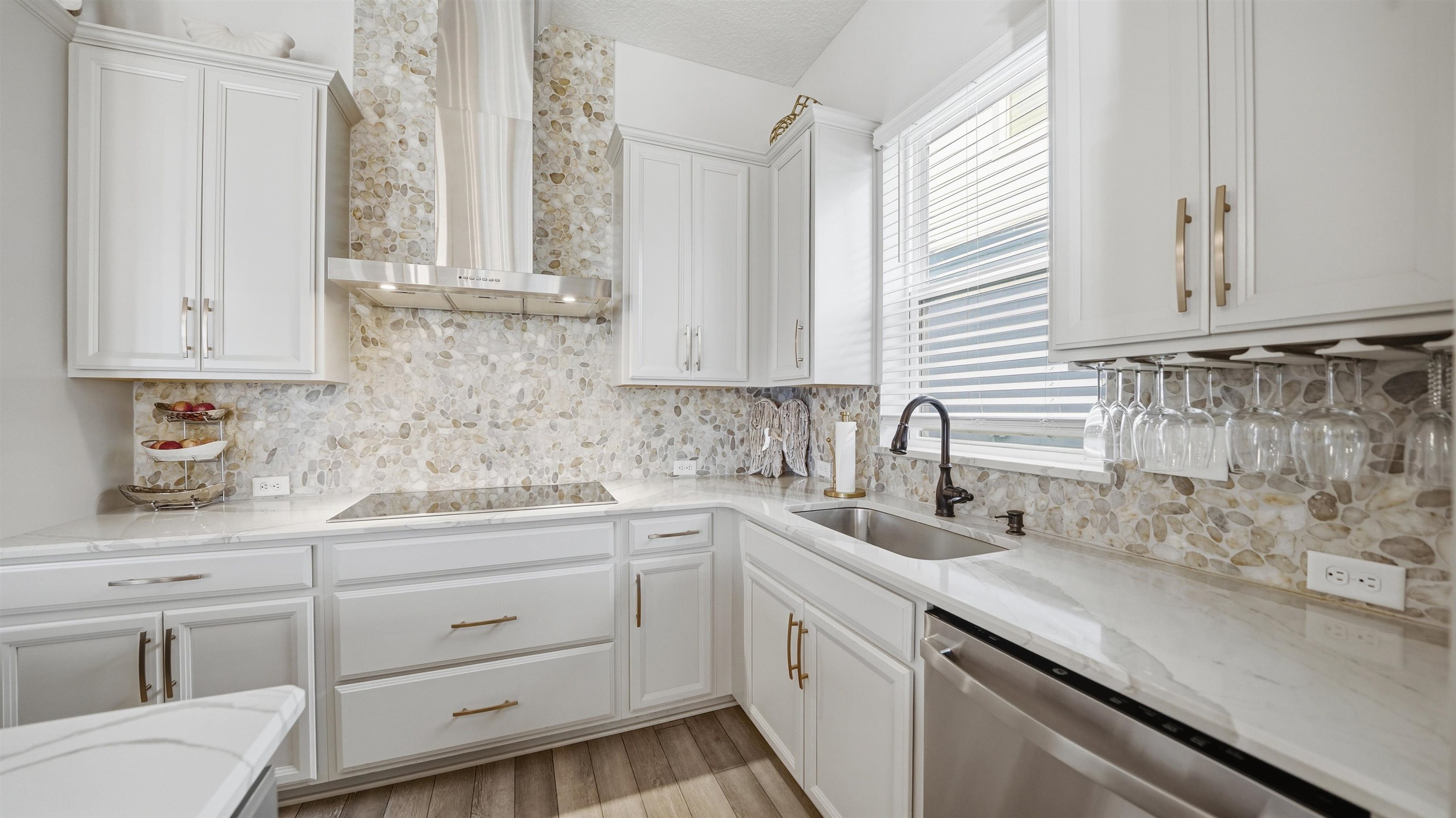 Image 10 of 65 For 7331 Beach Haven Pl