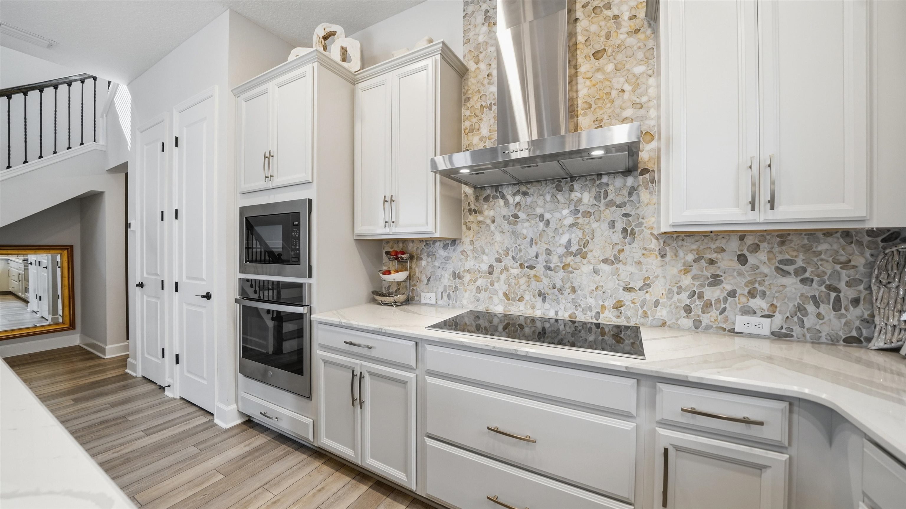 Image 16 of 65 For 7331 Beach Haven Pl