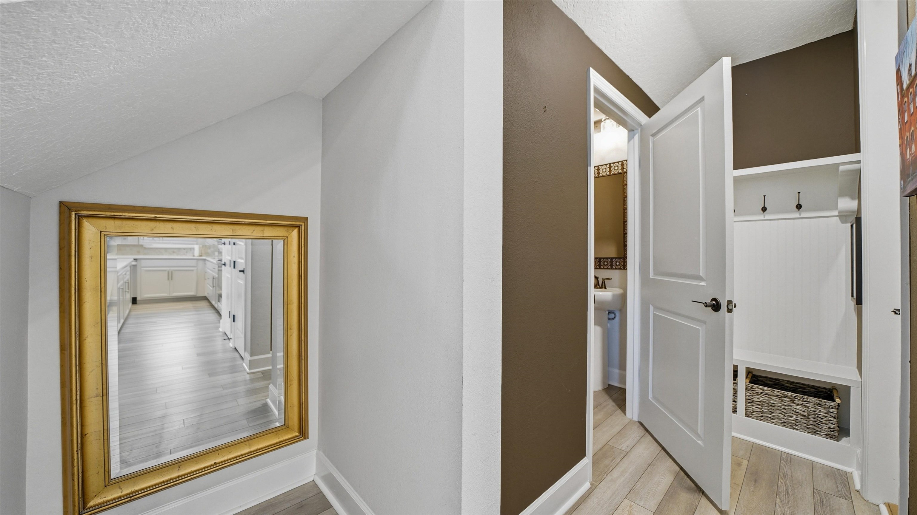 Image 19 of 65 For 7331 Beach Haven Pl