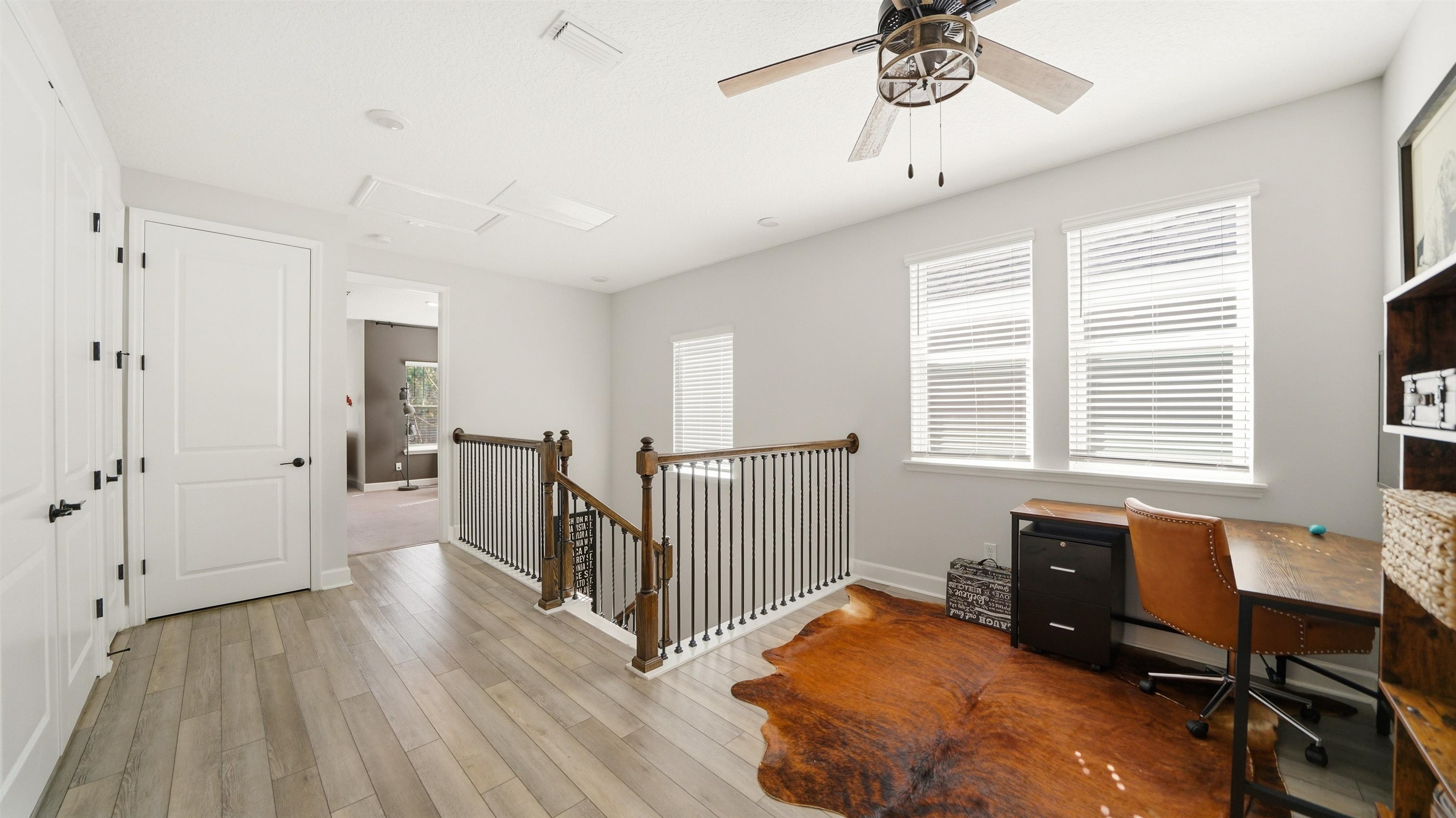 Image 23 of 65 For 7331 Beach Haven Pl