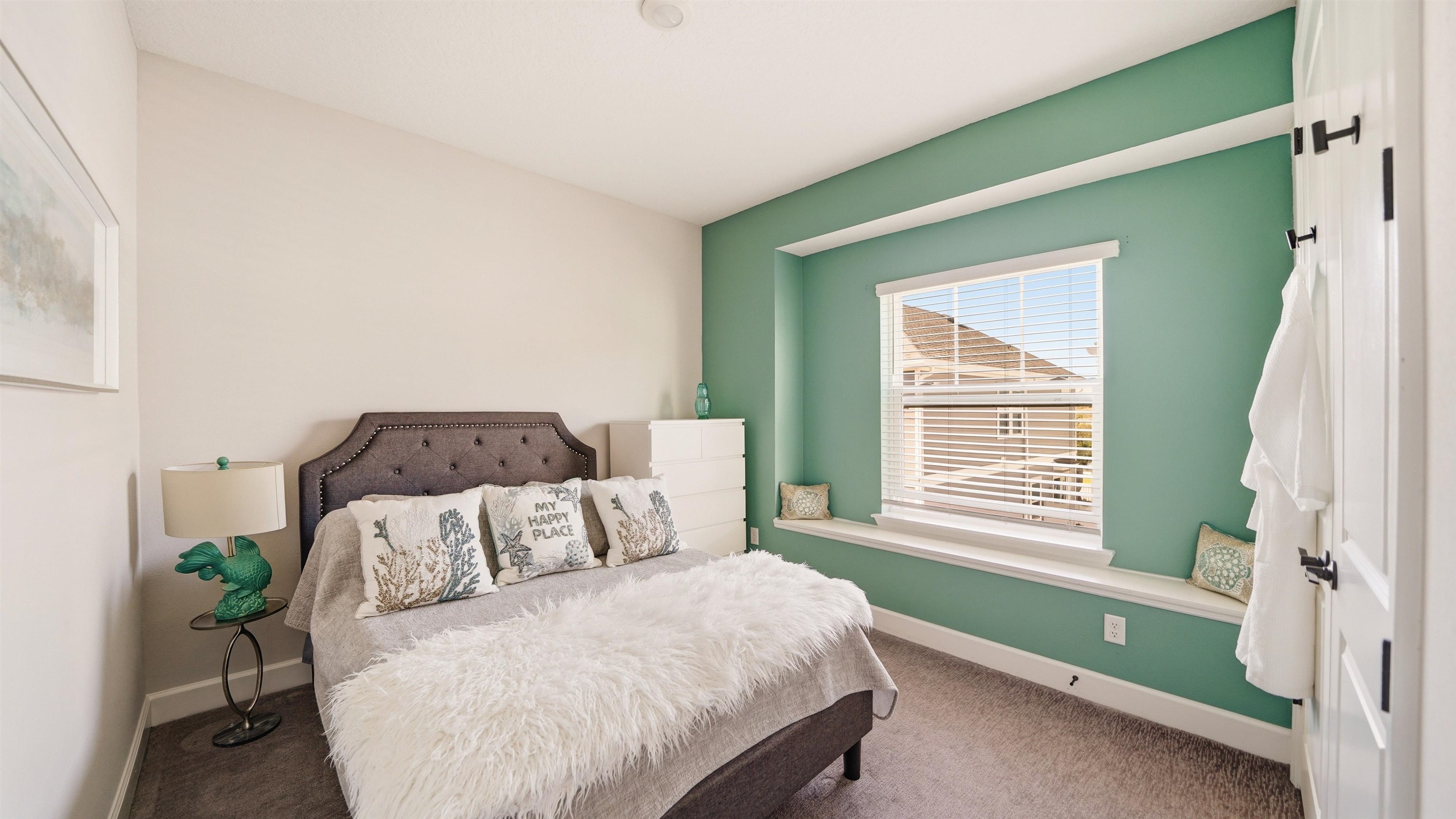 Image 44 of 65 For 7331 Beach Haven Pl