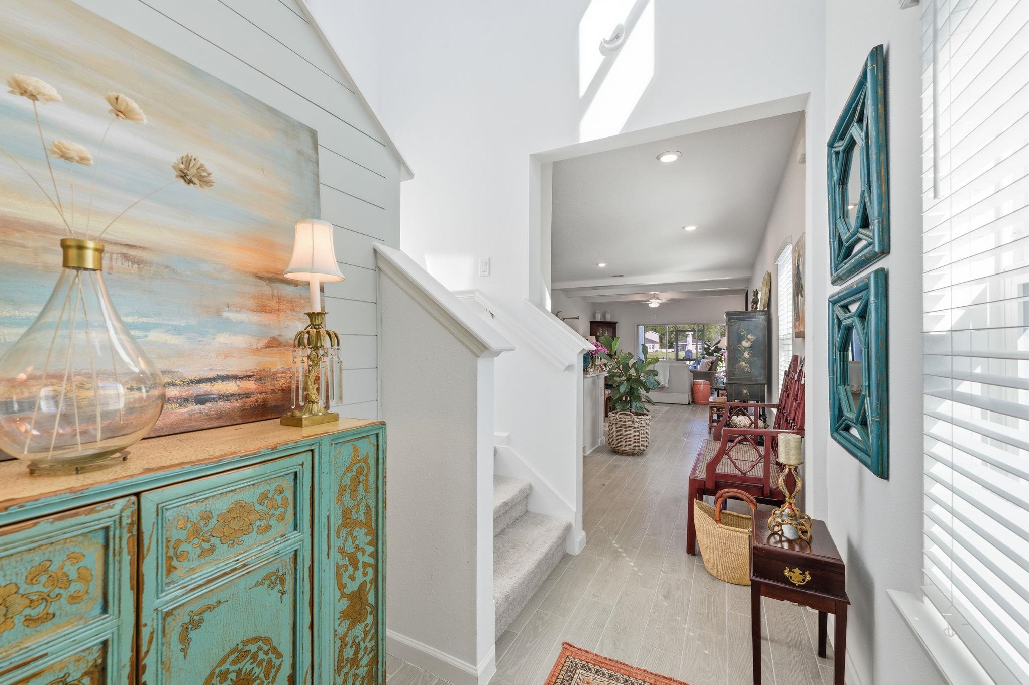 Image 8 of 48 For 131 Beauclair