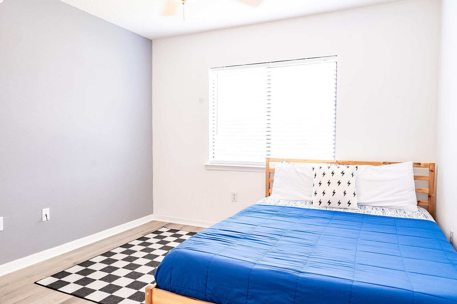 Image 37 of 40 For 50 Hannah Cole Dr