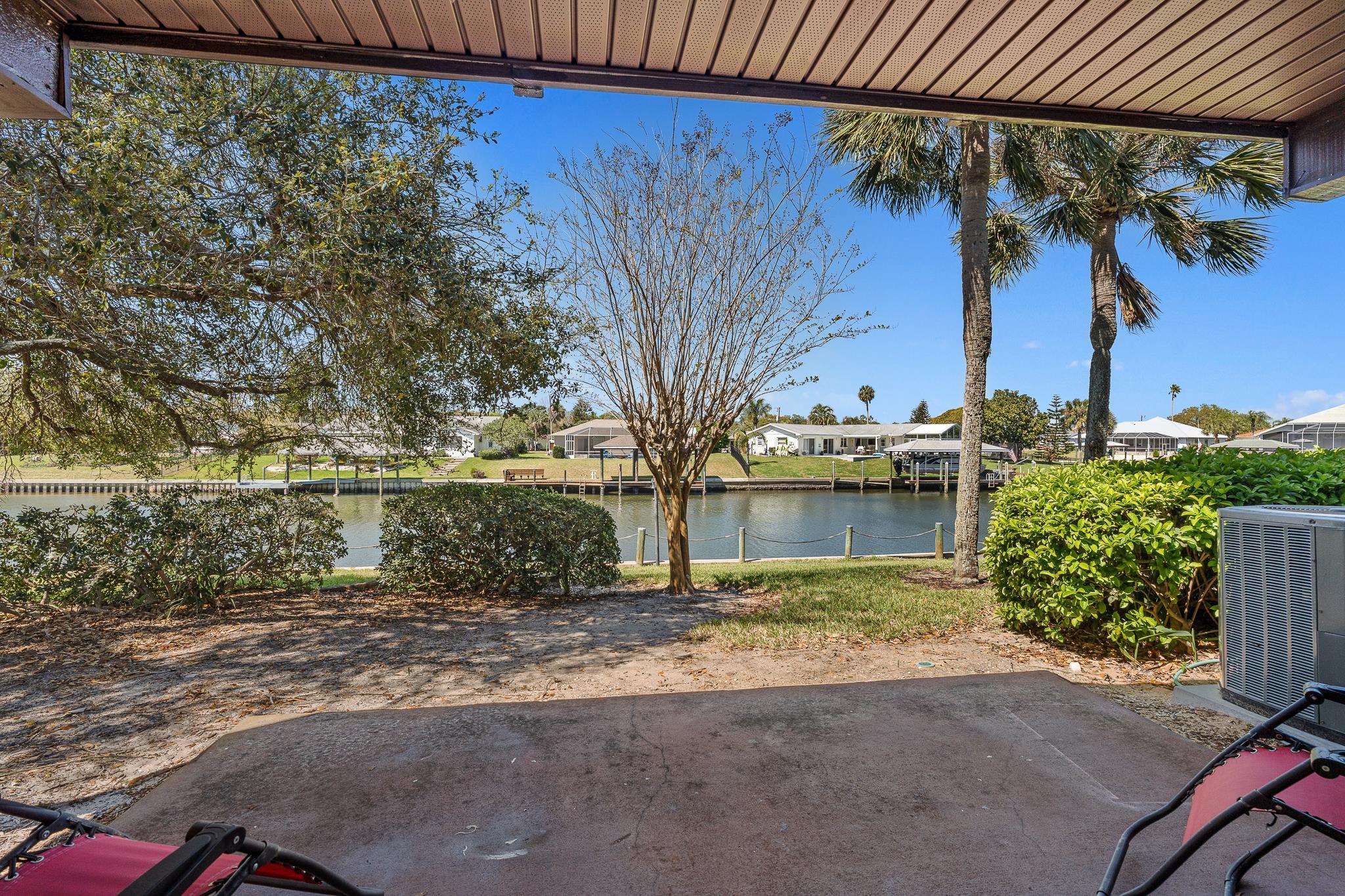 Image 28 of 44 For 42 Club House Dr  101