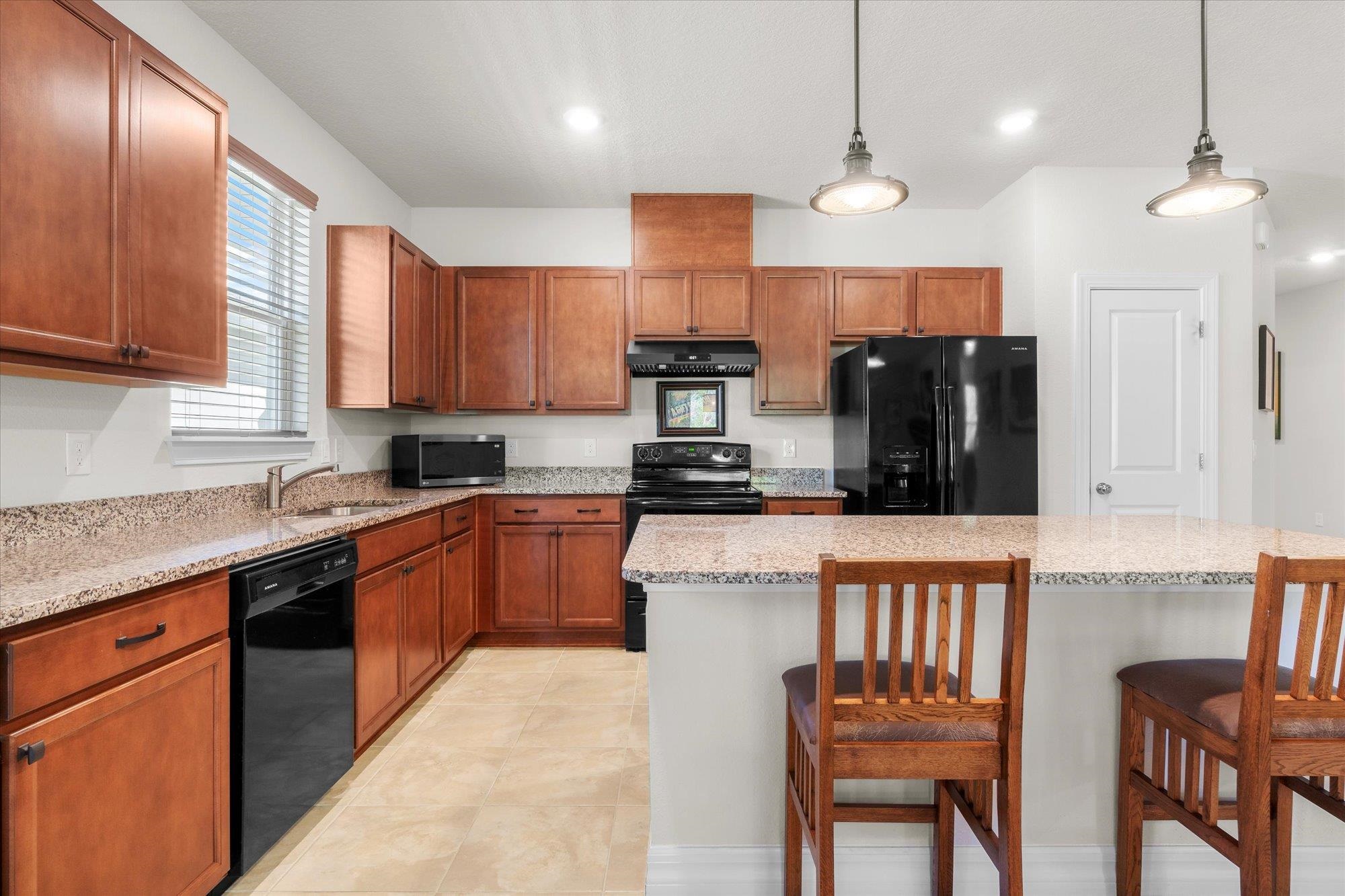 Image 13 of 43 For 437 La Mancha Dr