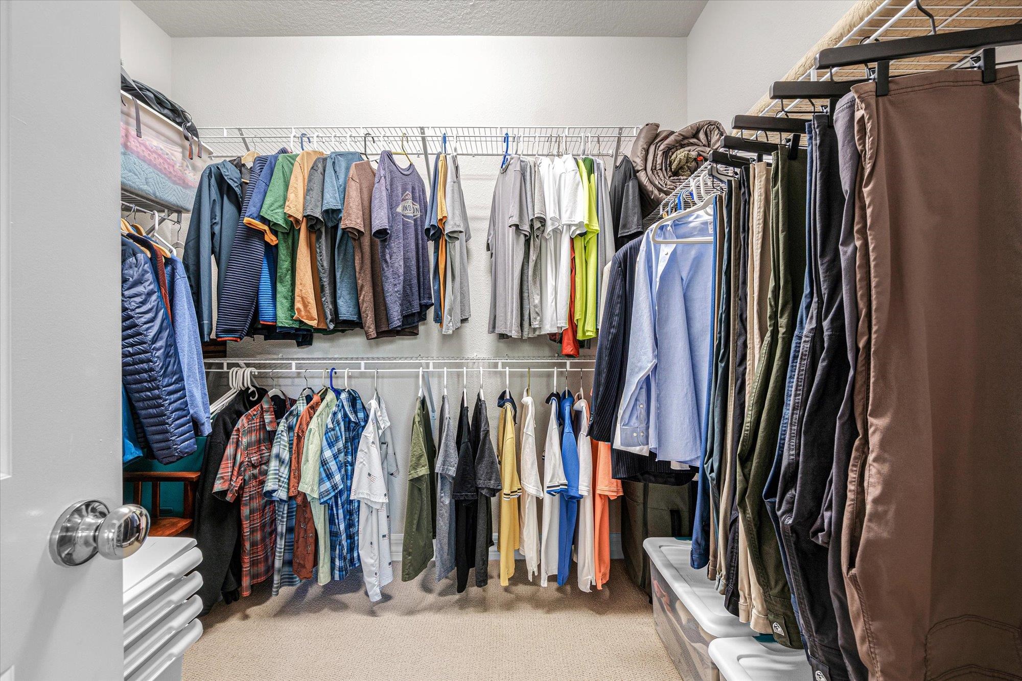 Image 24 of 43 For 437 La Mancha Dr