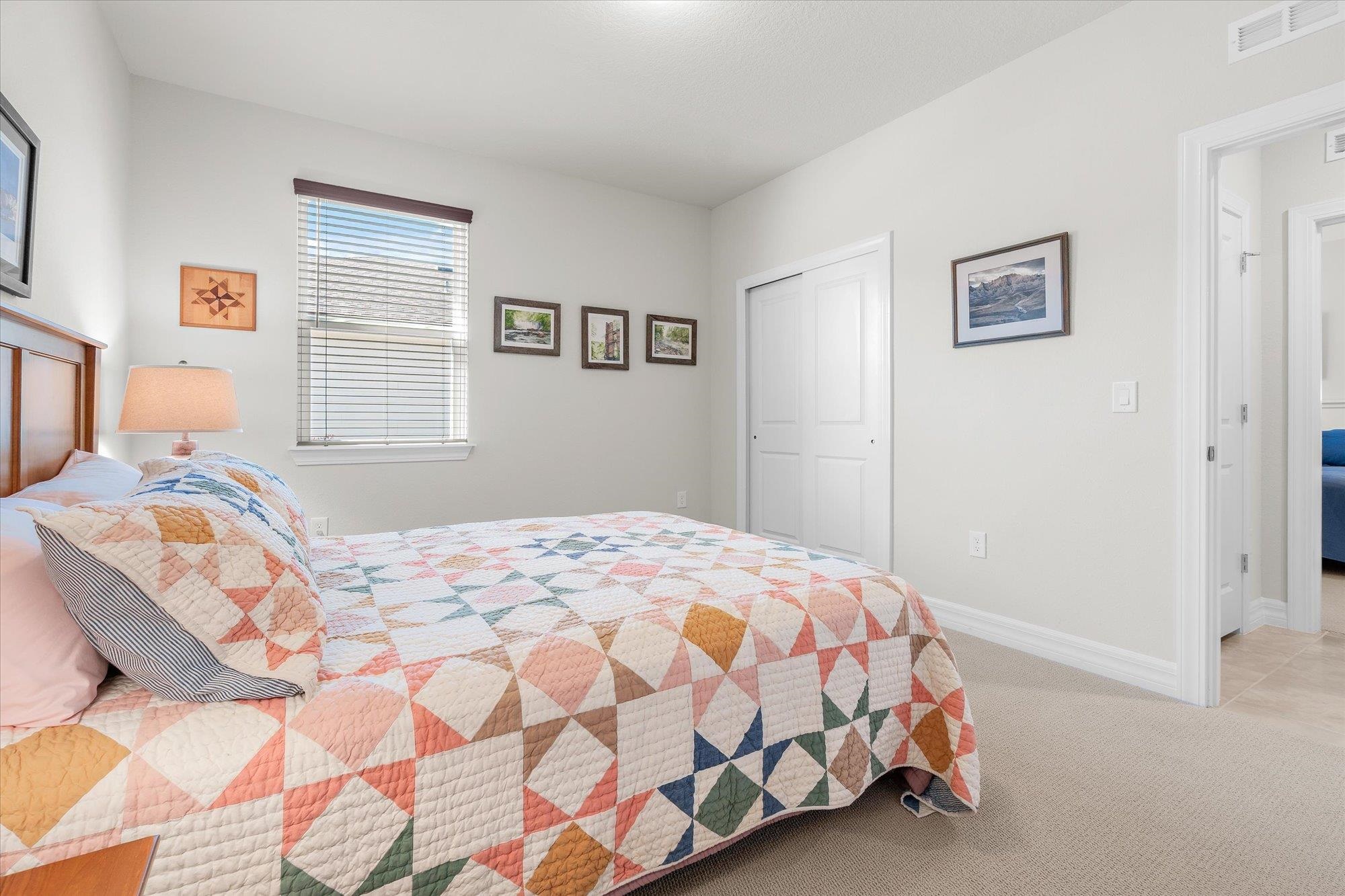 Image 28 of 43 For 437 La Mancha Dr