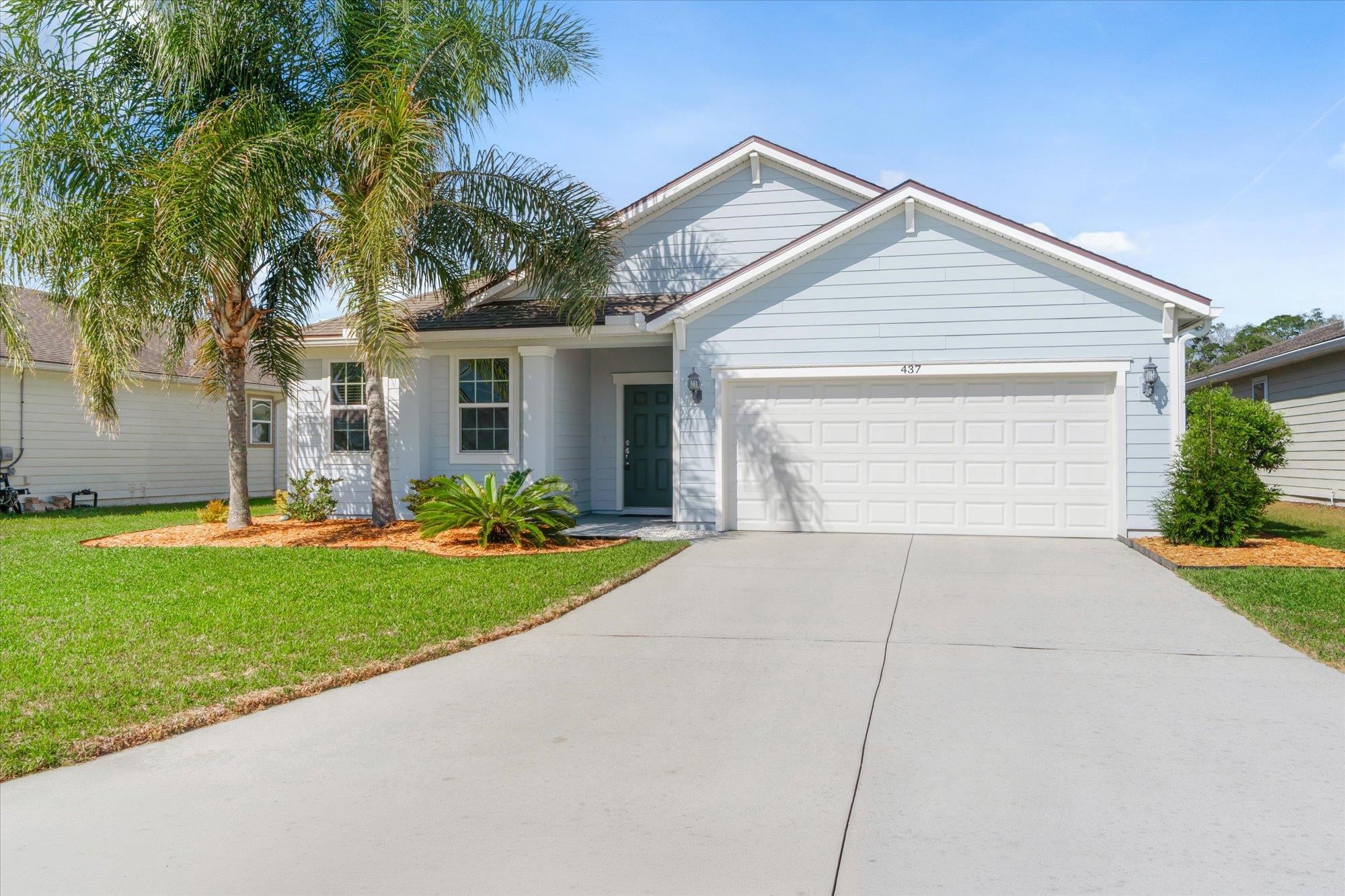 Image 4 of 43 For 437 La Mancha Dr