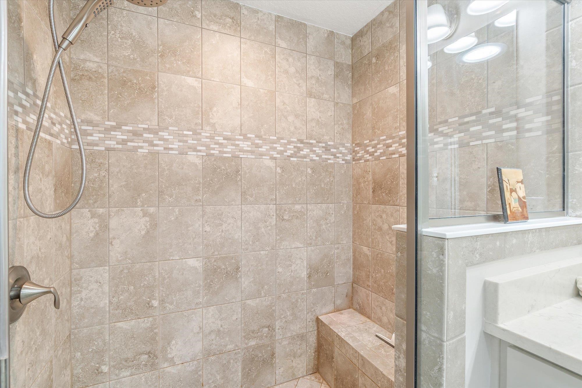 Image 30 of 62 For 82 Timoga Trl