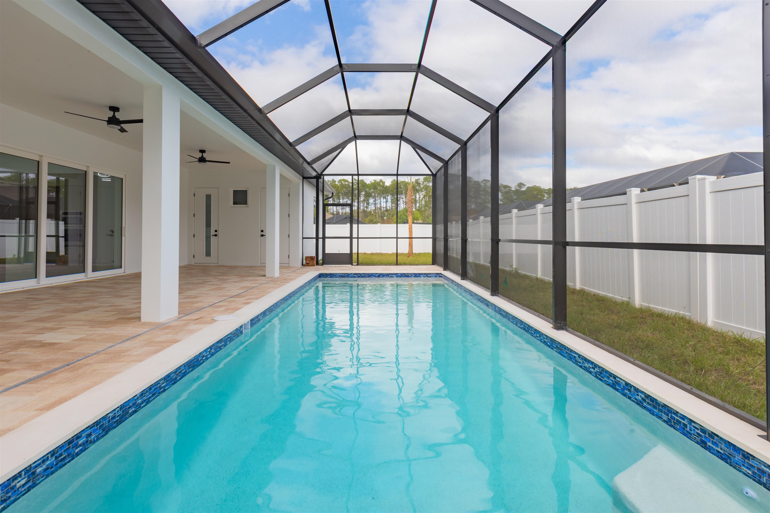 Image 28 of 39 For 9 Edison Lane