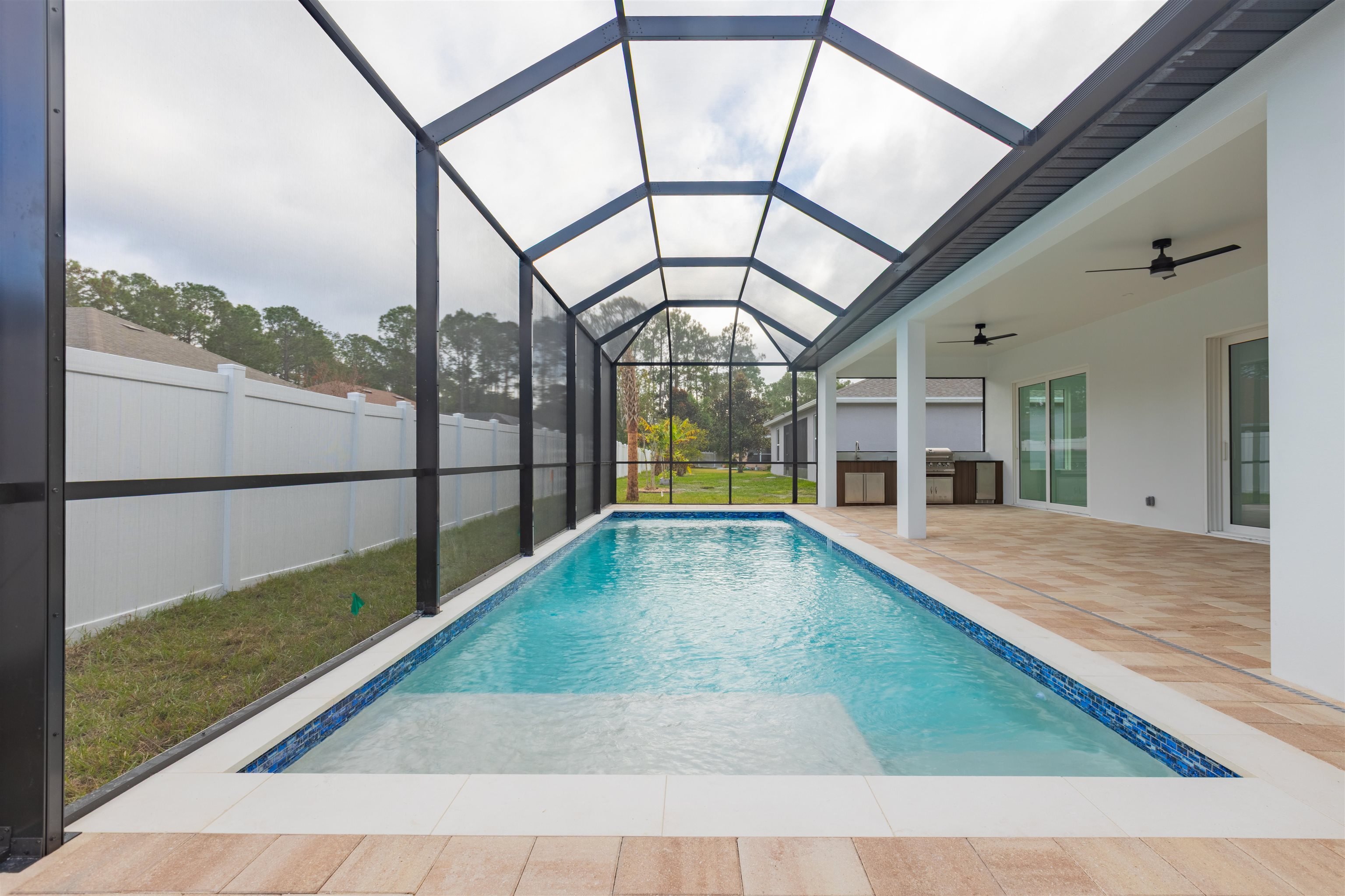 Image 31 of 39 For 9 Edison Lane