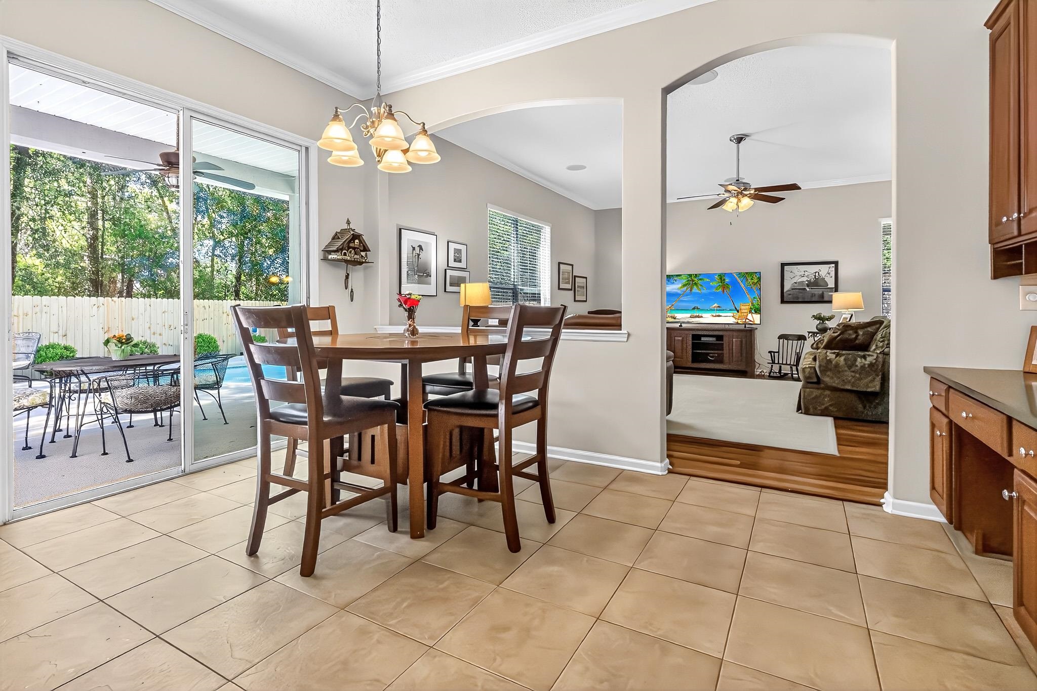 Image 12 of 71 For 1160 Eddystone Ln