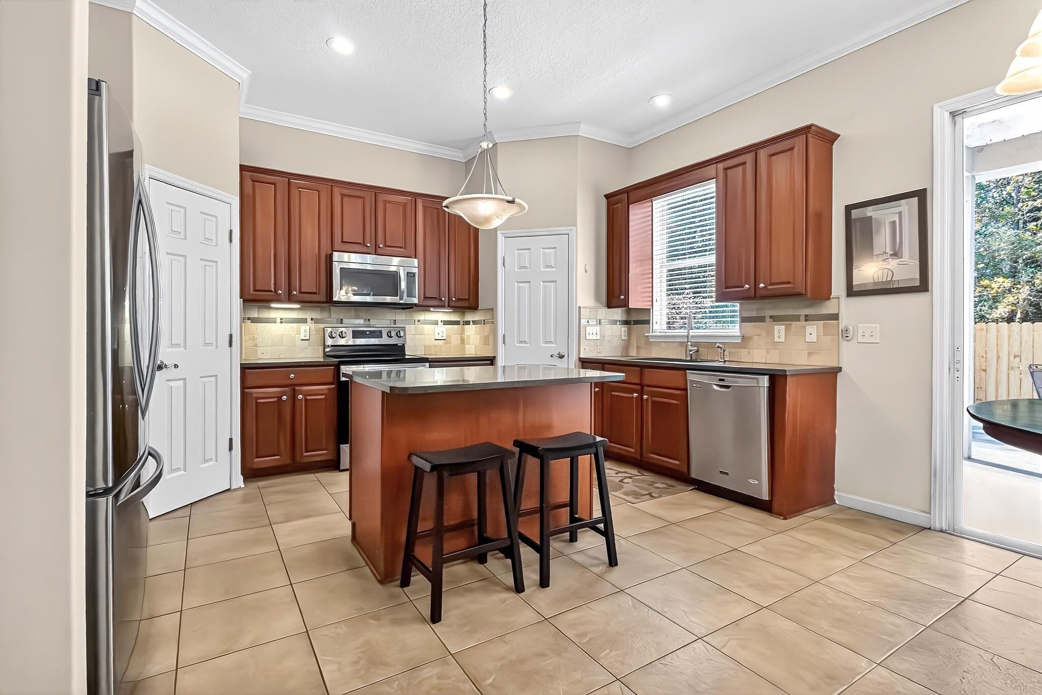 Image 14 of 71 For 1160 Eddystone Ln