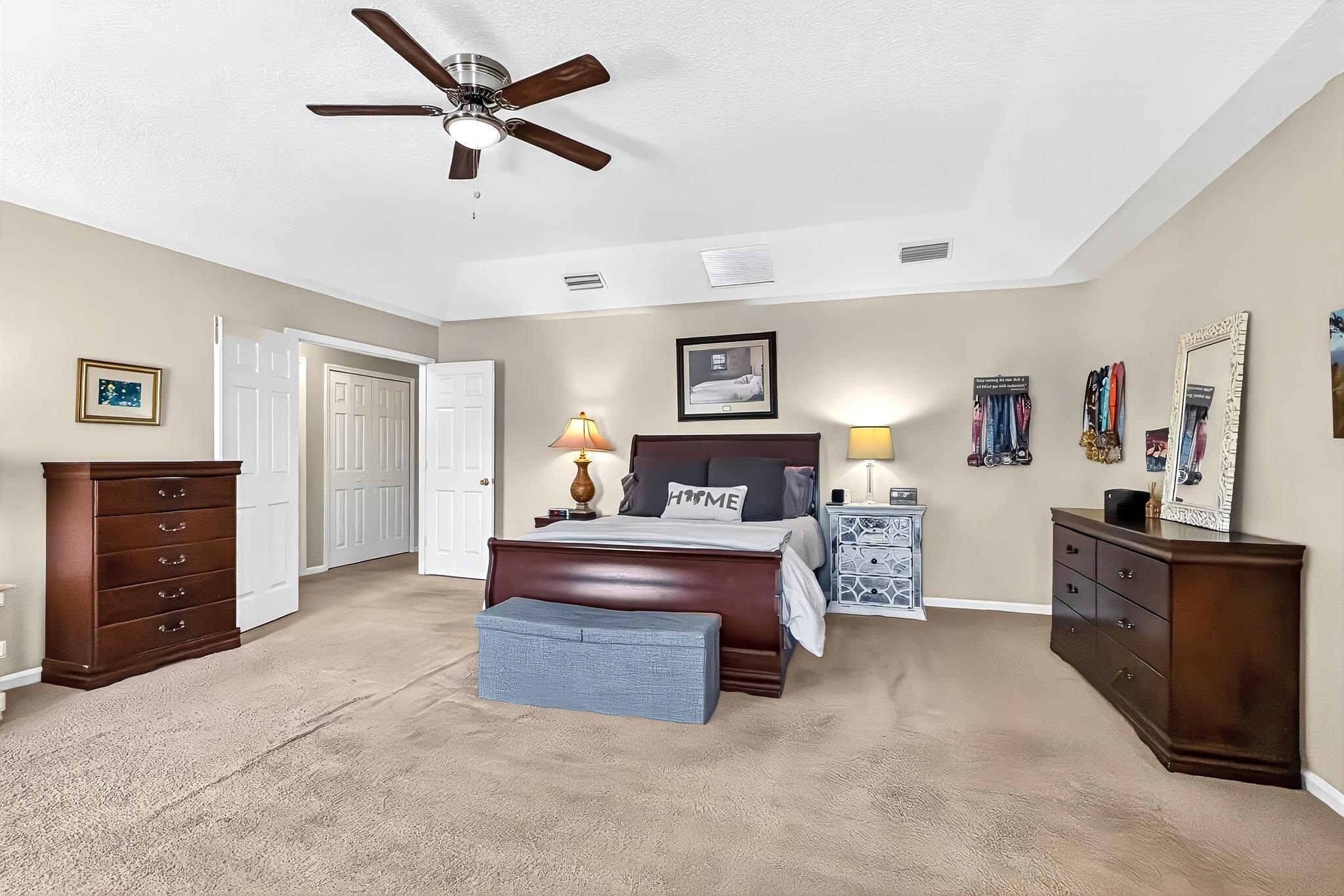 Image 17 of 71 For 1160 Eddystone Ln