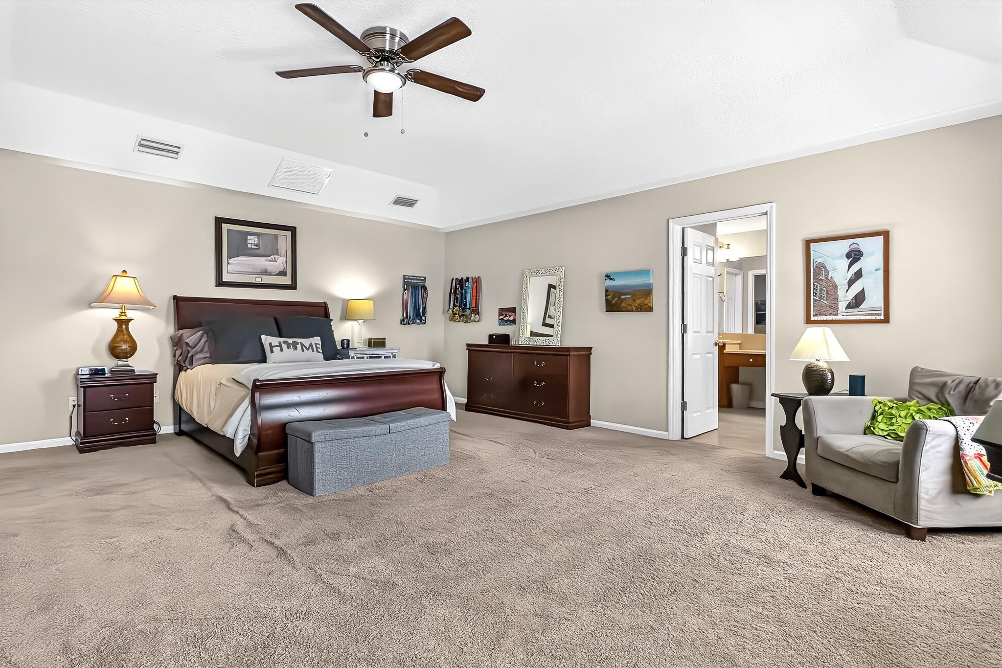 Image 18 of 71 For 1160 Eddystone Ln