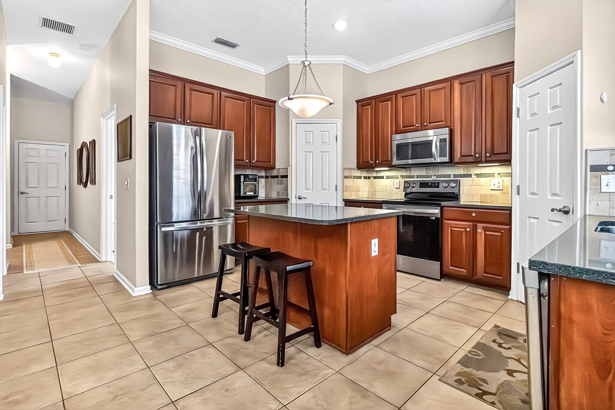 Image 3 of 71 For 1160 Eddystone Ln