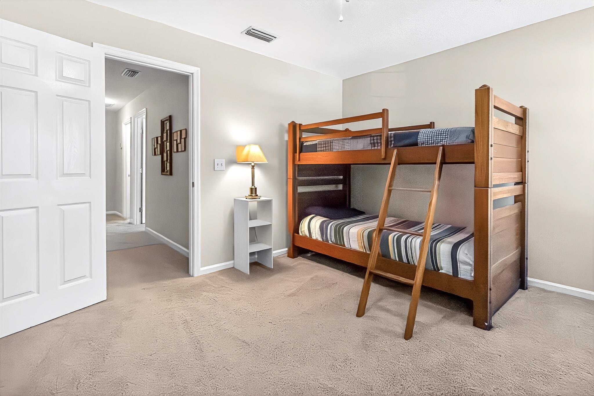 Image 37 of 71 For 1160 Eddystone Ln